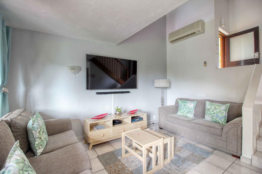 Apartment with Kitchenette