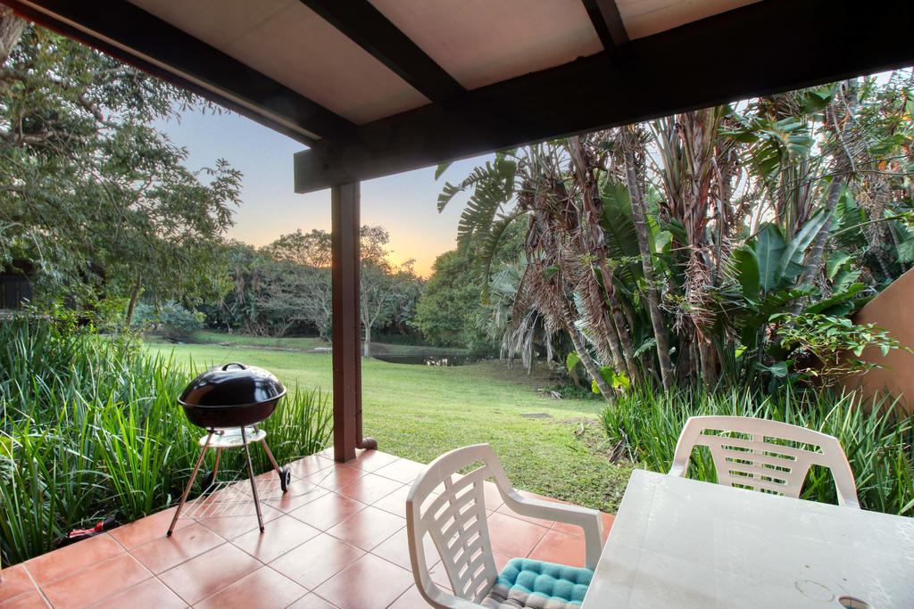 Apartment with Kitchenette