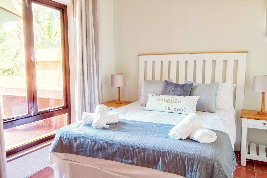 Apartment with Kitchenette