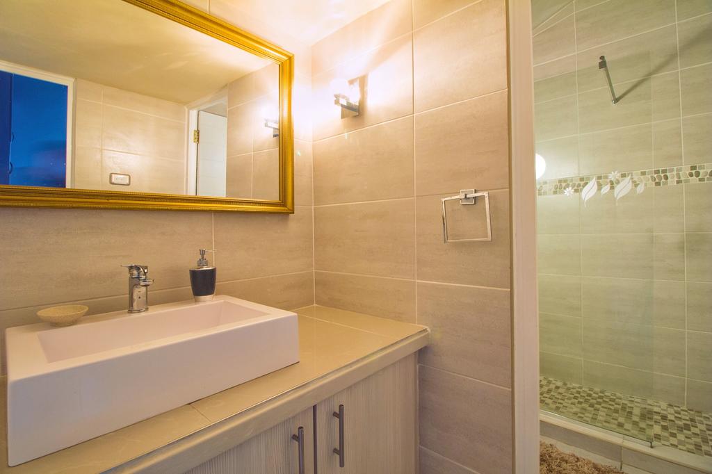 Apartment with Kitchenette