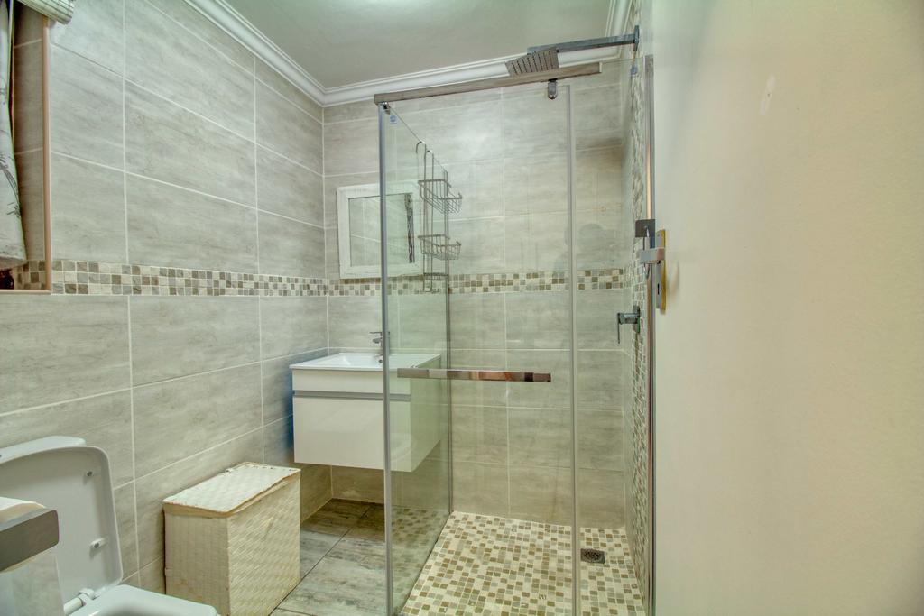 Studio with Kitchenette