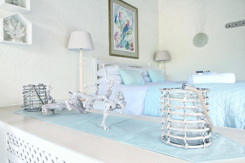 Studio with Kitchenette