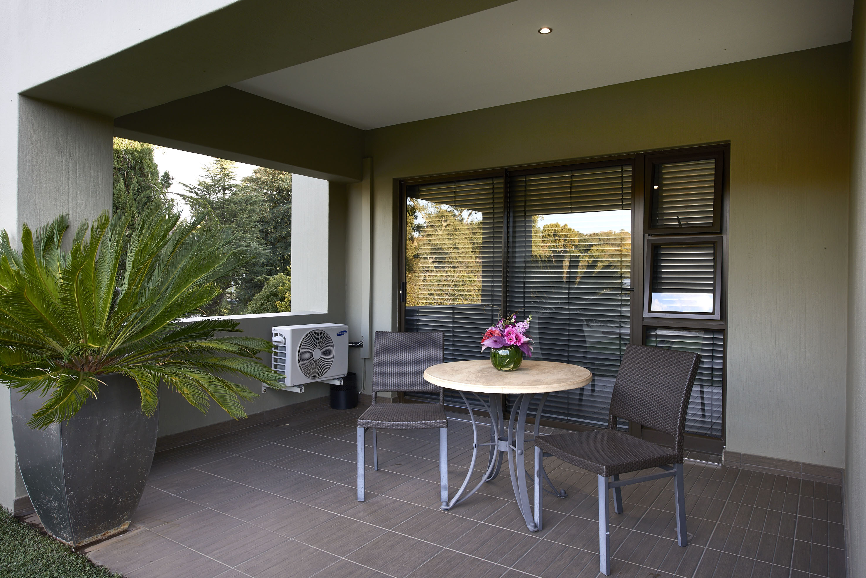 Double Executive King Bed