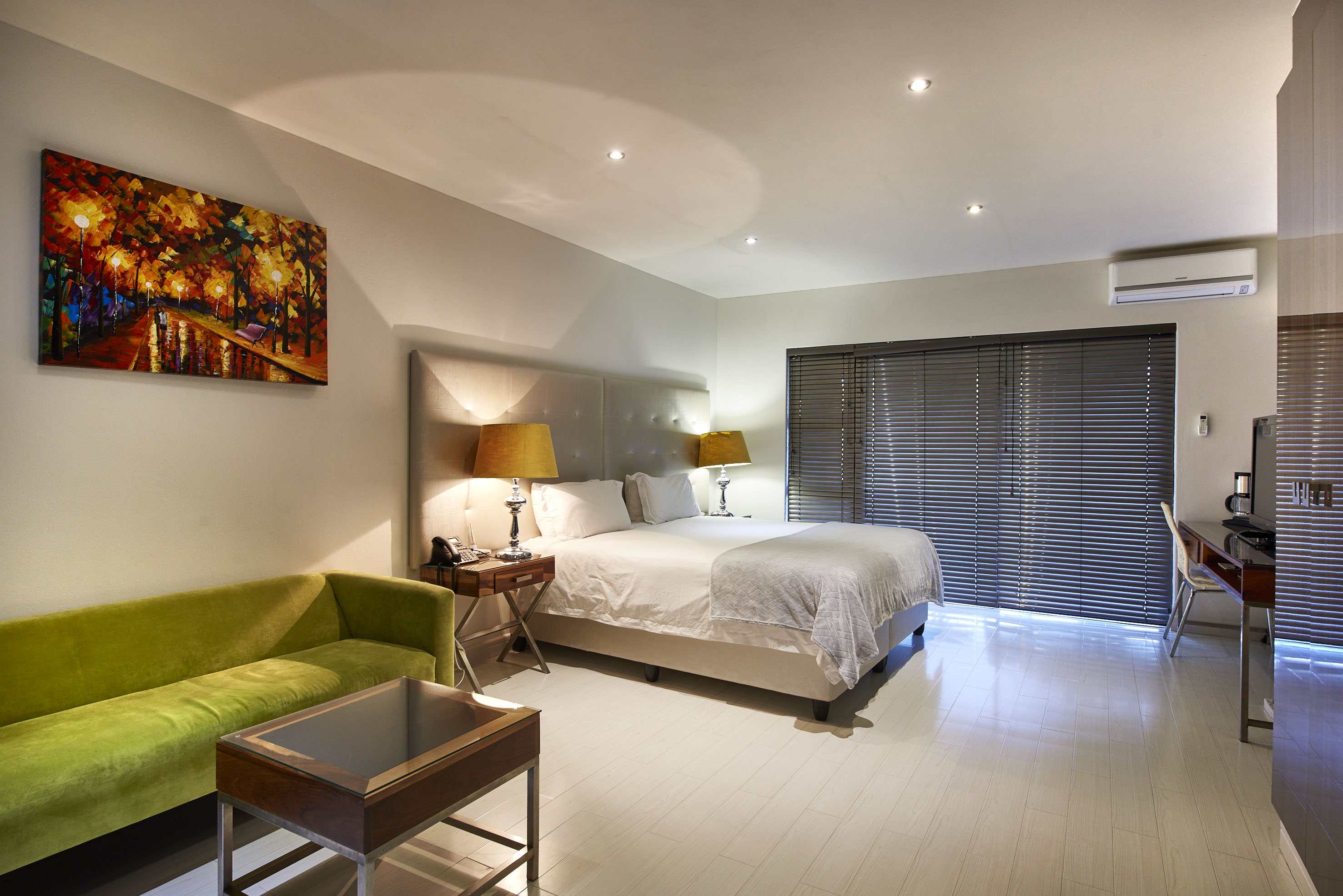 Double Executive King Bed