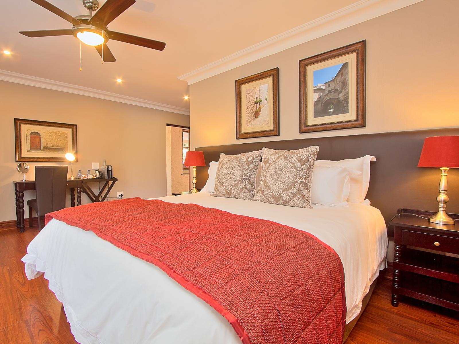 Double Deluxe King Bed