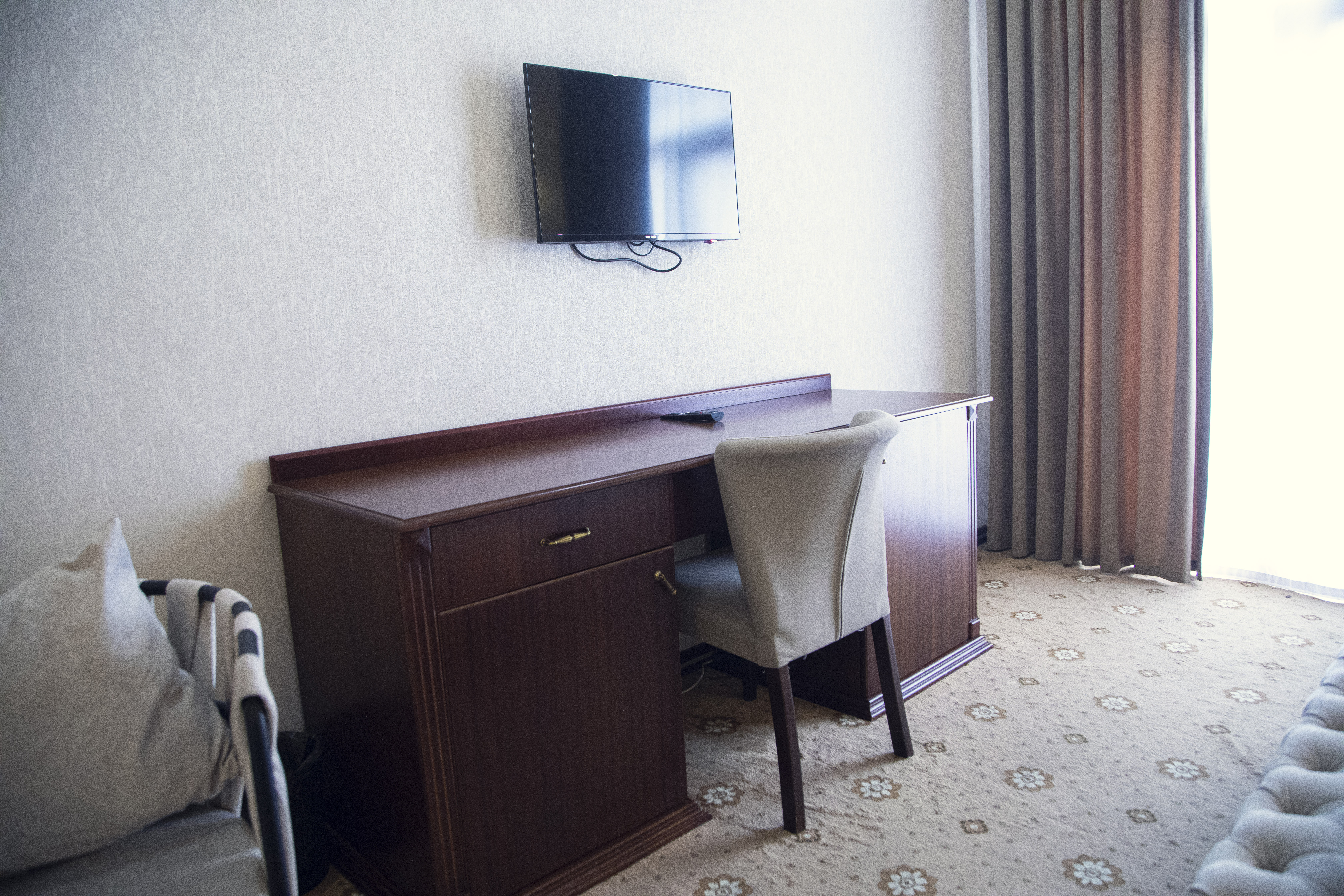 Double or Twin Deluxe Superior