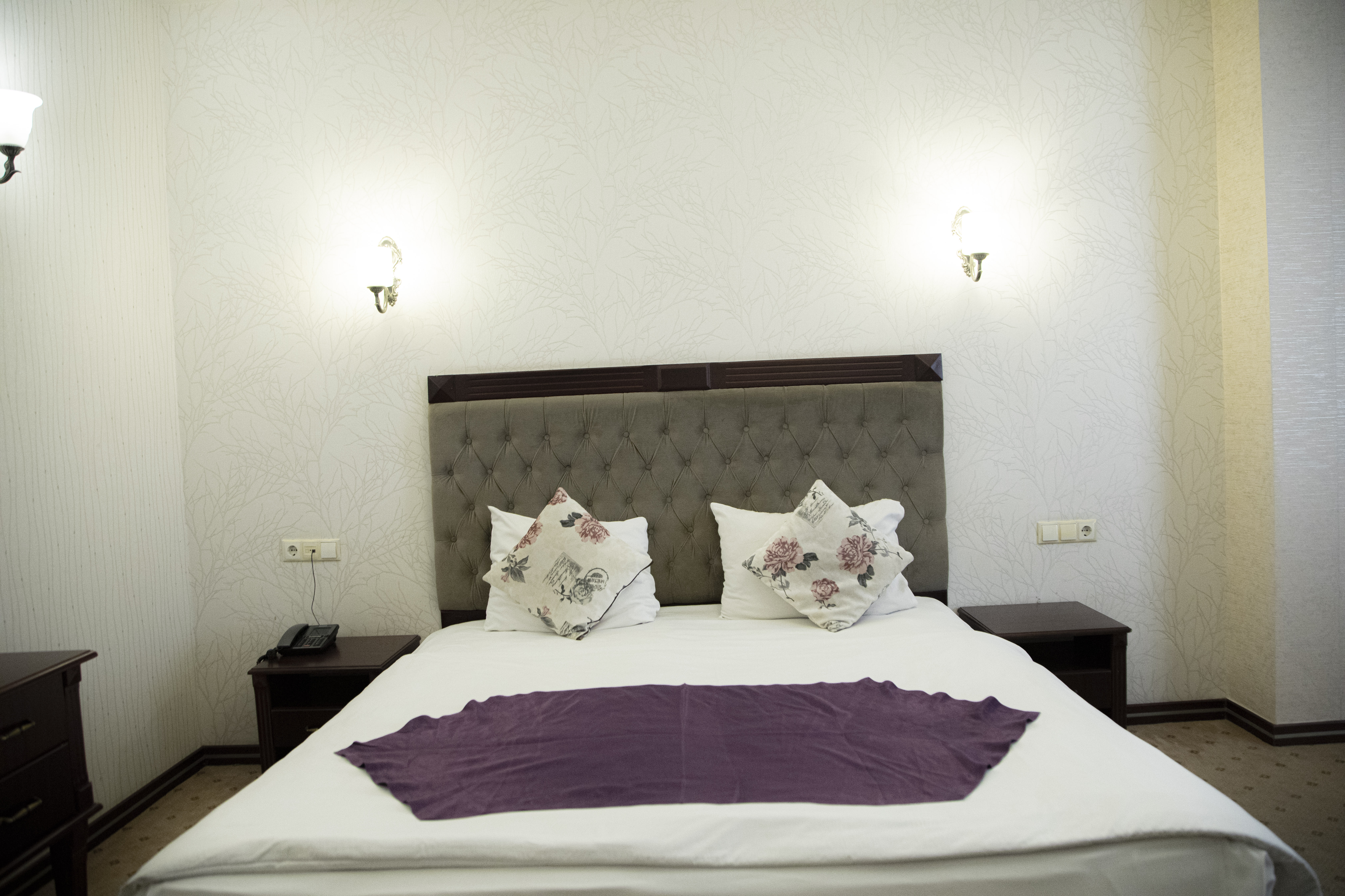 Double or Twin Standard