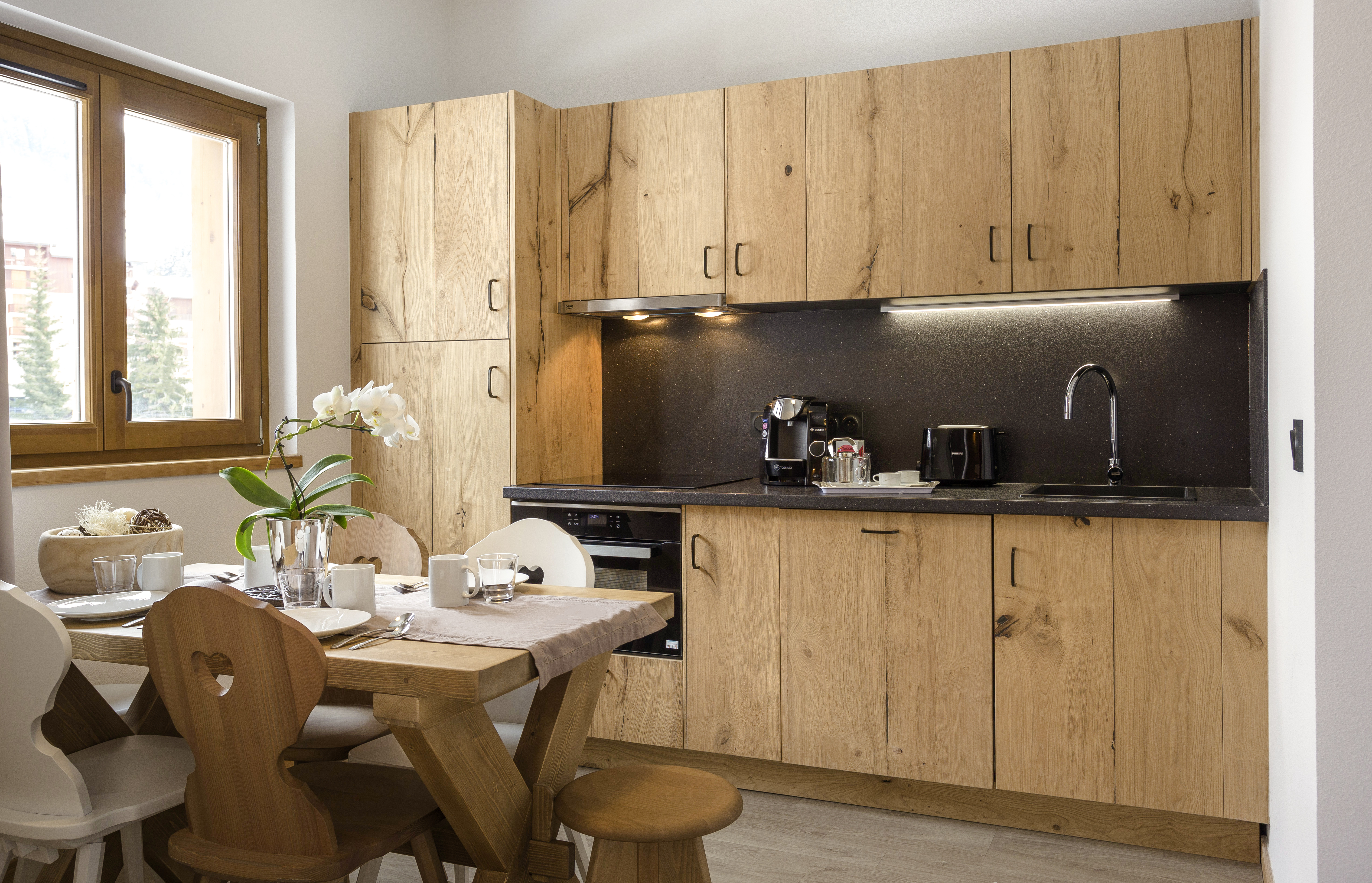 Apartment Capacity 6