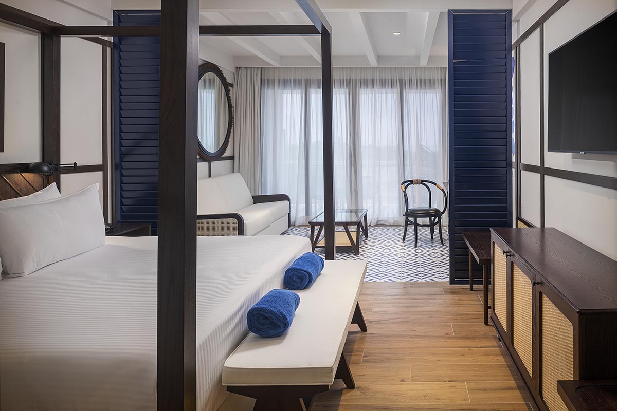 Junior Suite Pool View