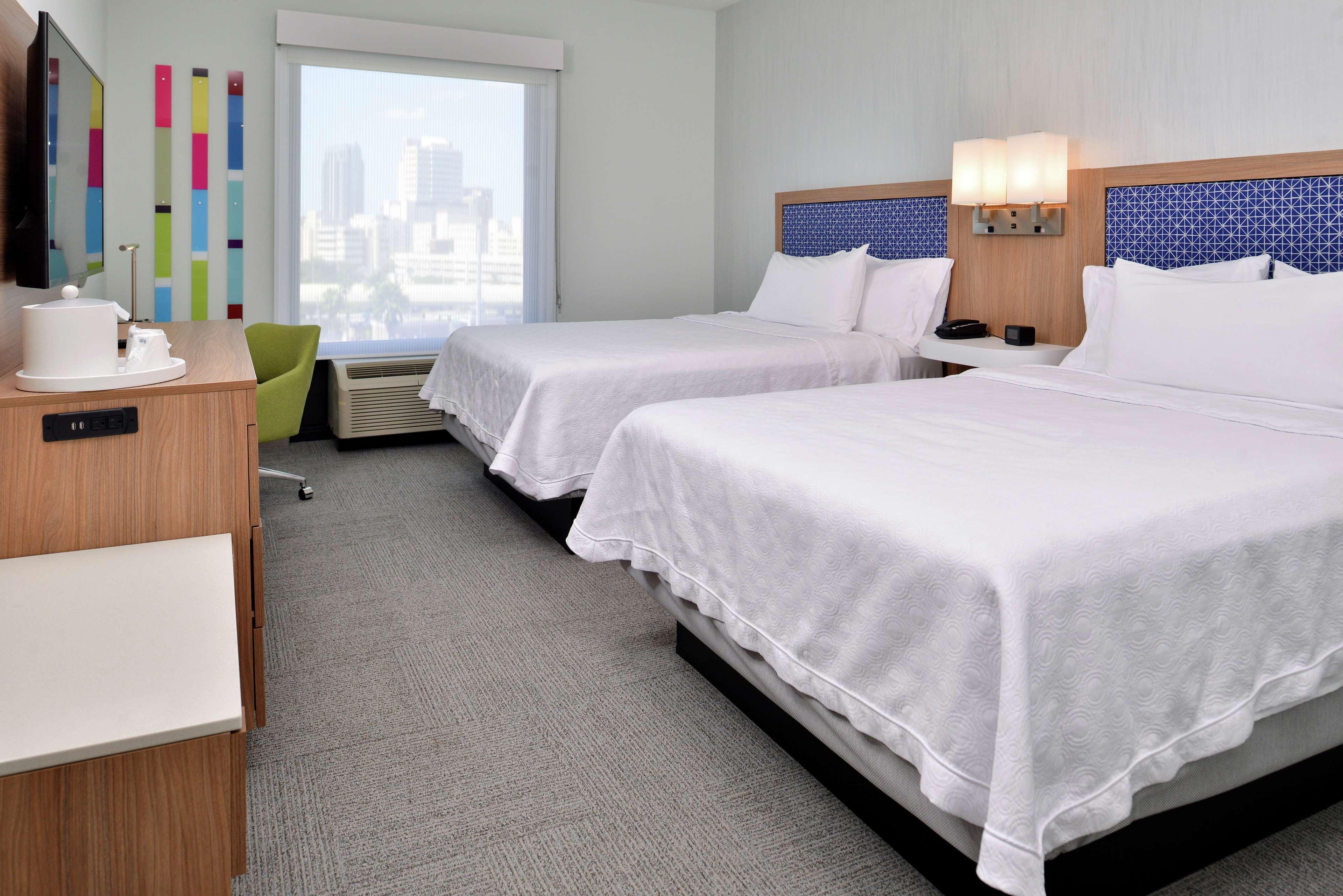 Room City View Two Queen Beds