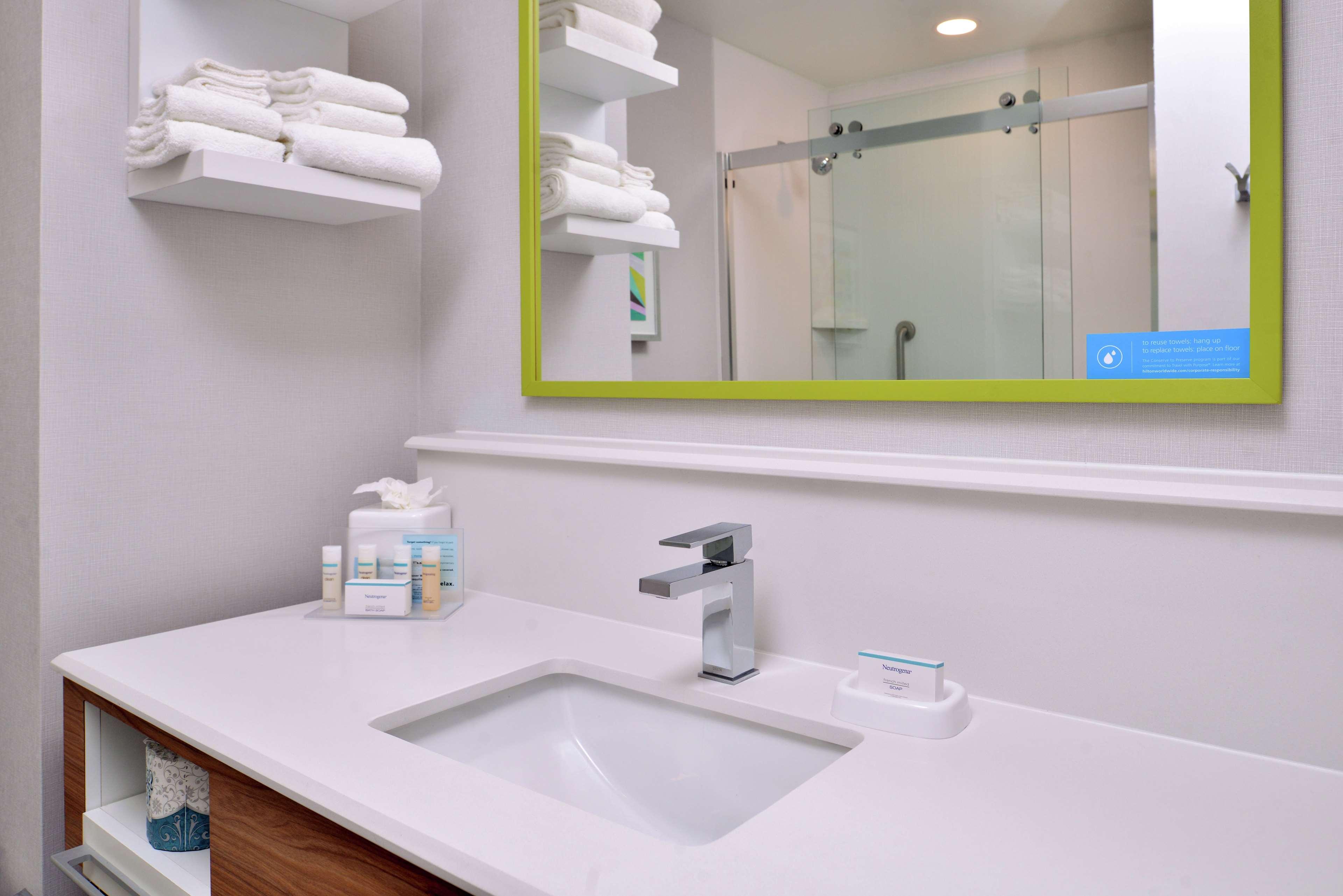 Room City View Two Queen Beds