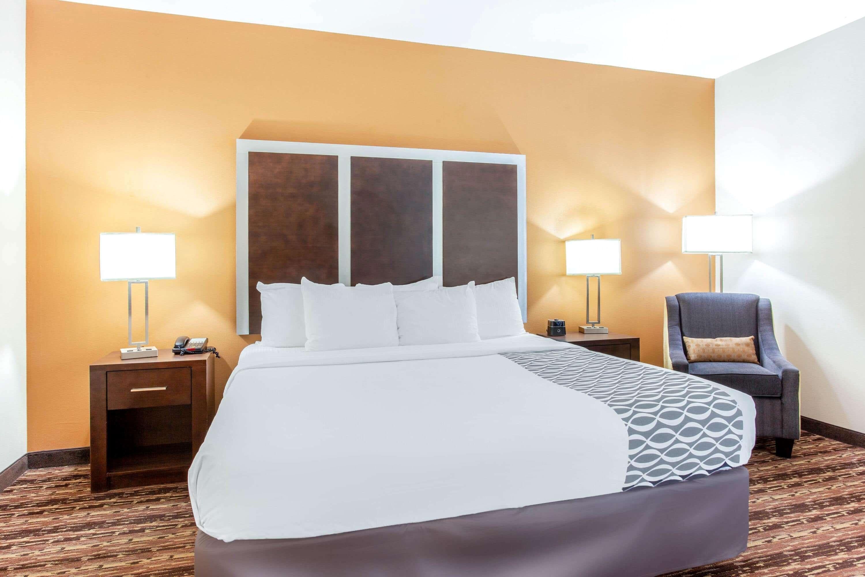 Double King Bed Non Smoking