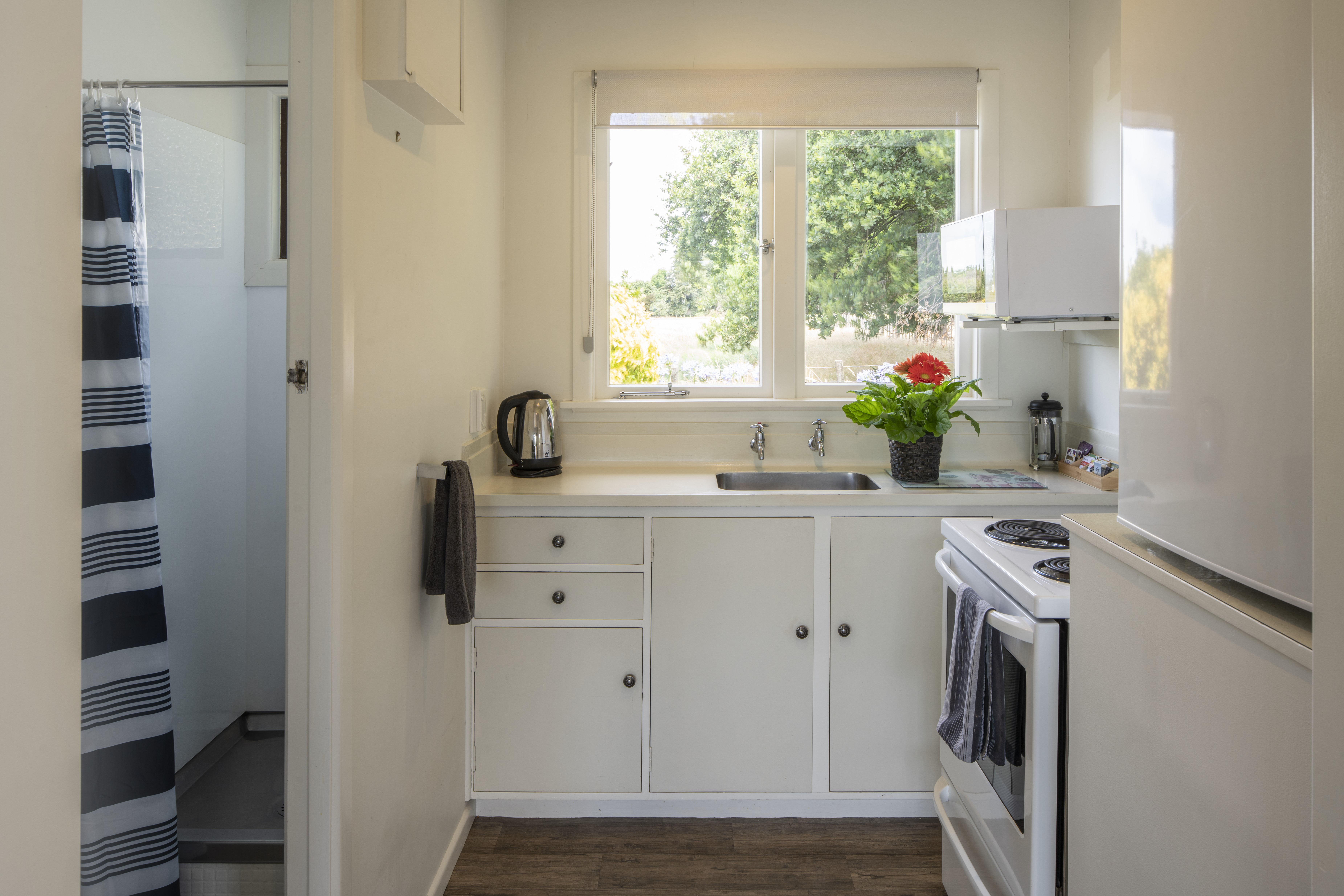 Apartment Queen Bed Two Bedrooms