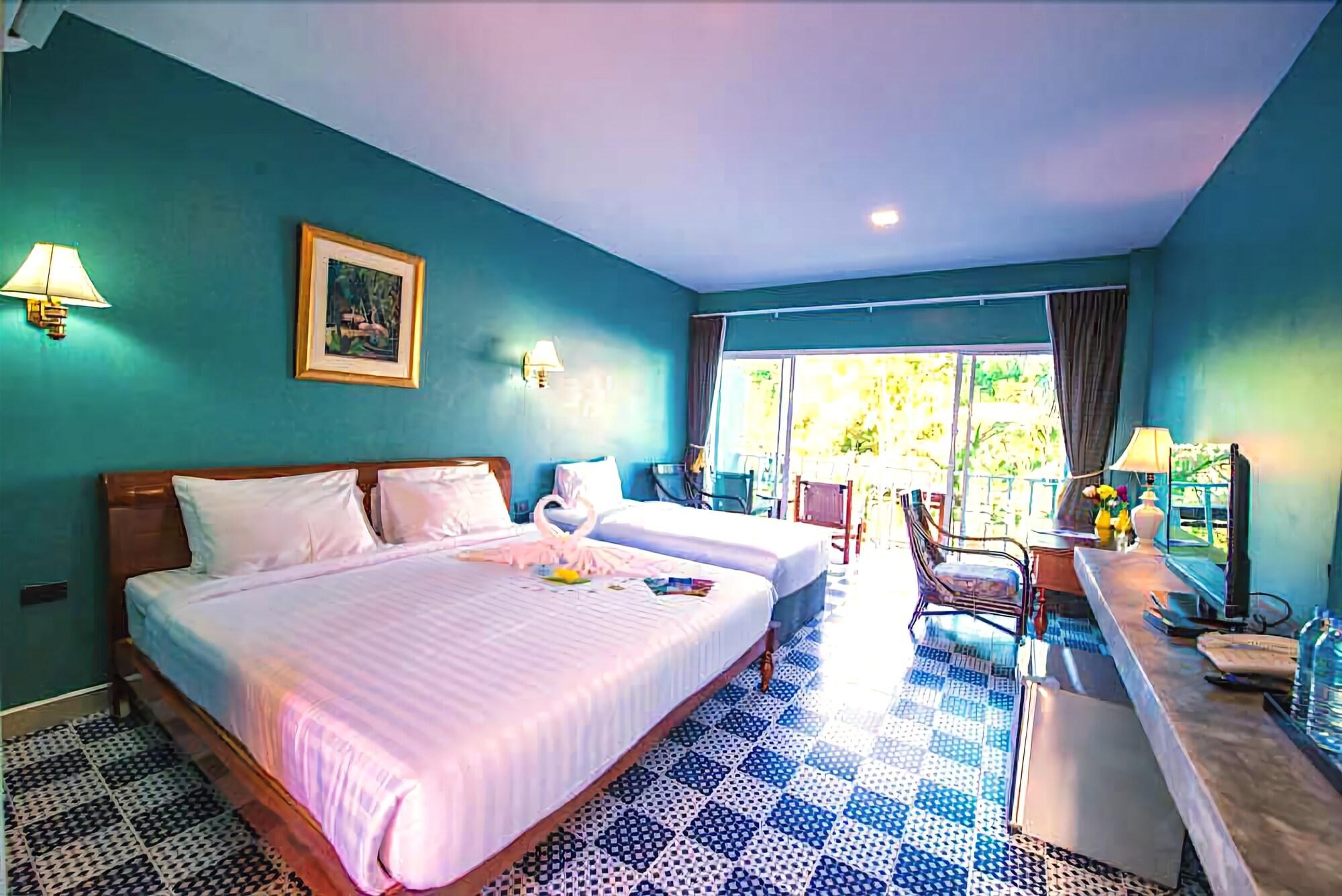 Double or Twin Deluxe