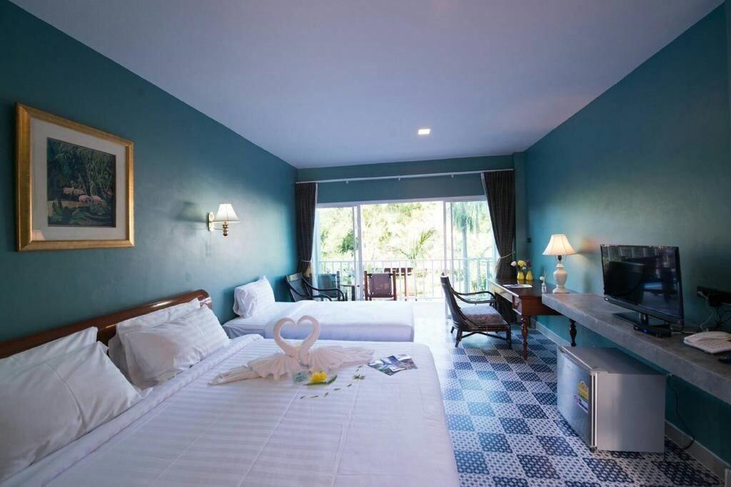 Double or Twin Deluxe