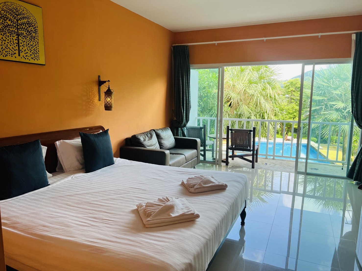 Double or Twin Deluxe