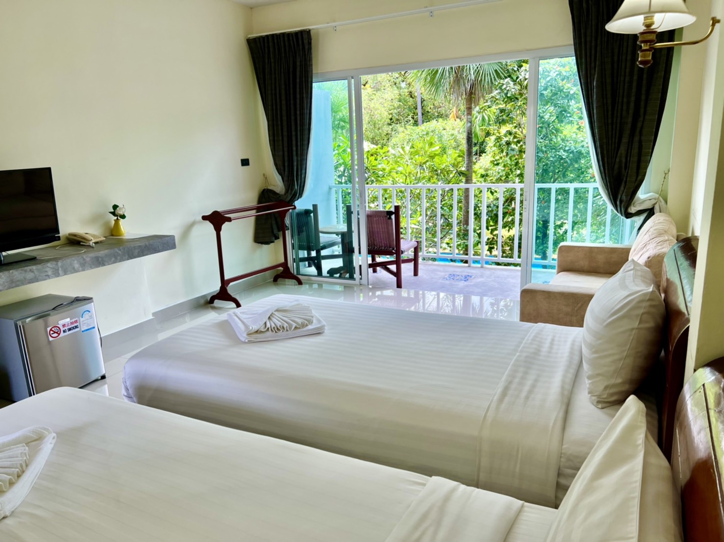 Double or Twin Deluxe