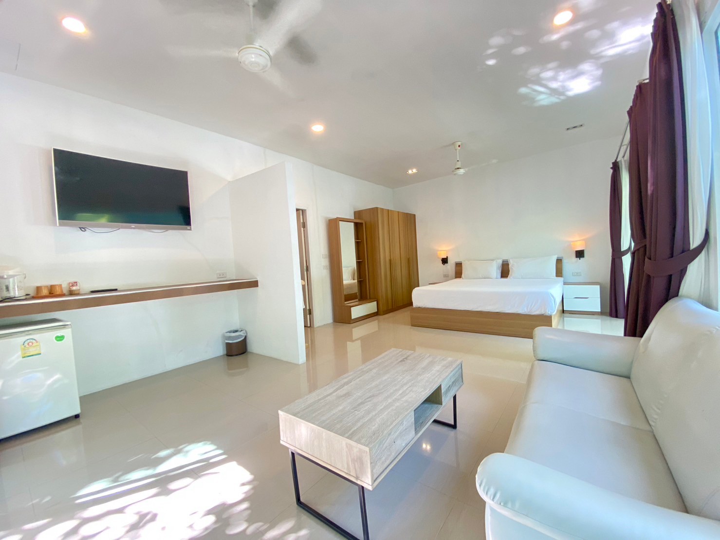 Room Deluxe Pool View