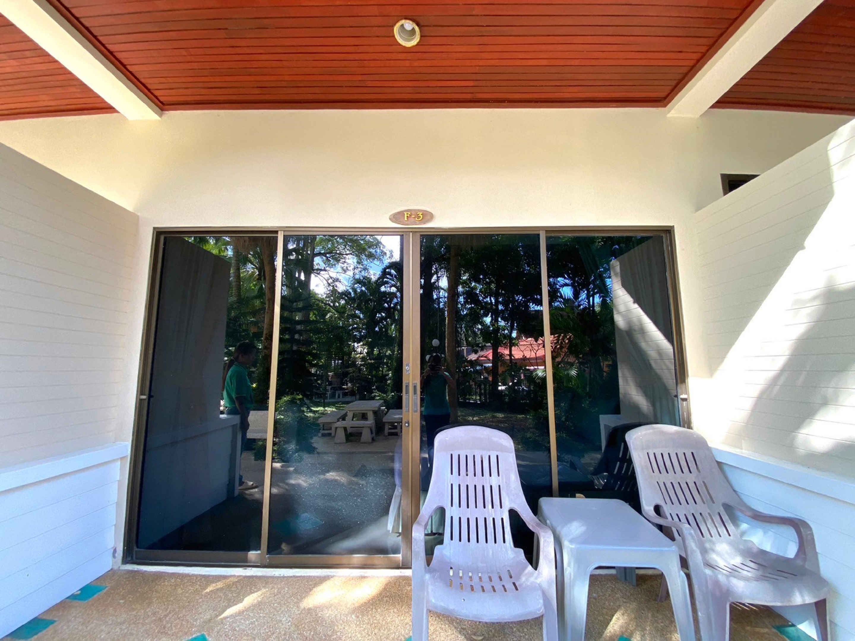 Family Room Capacity 4