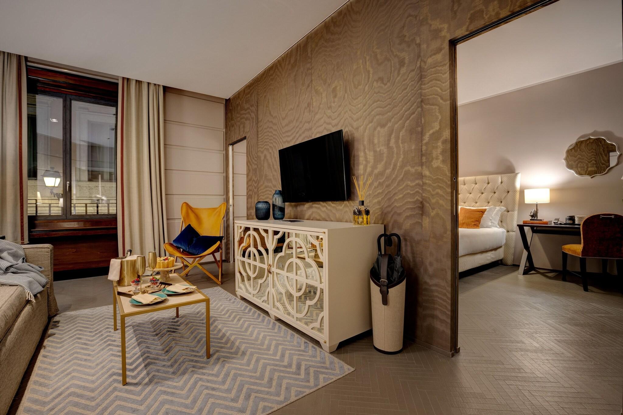 Suite Deluxe King Bed