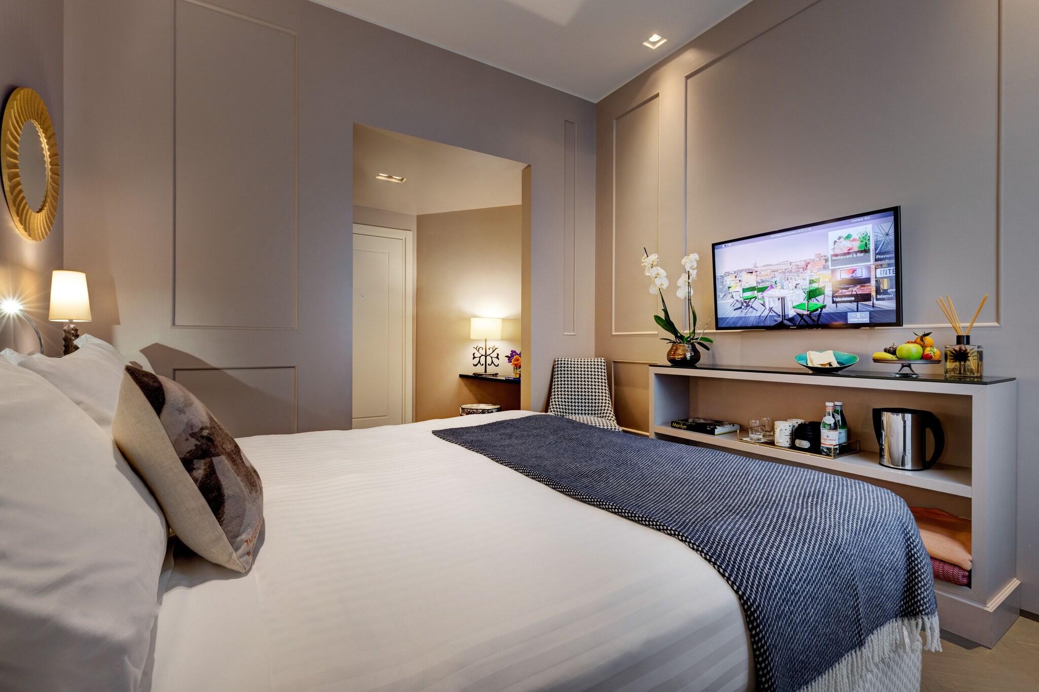 Double Queen Size Bed