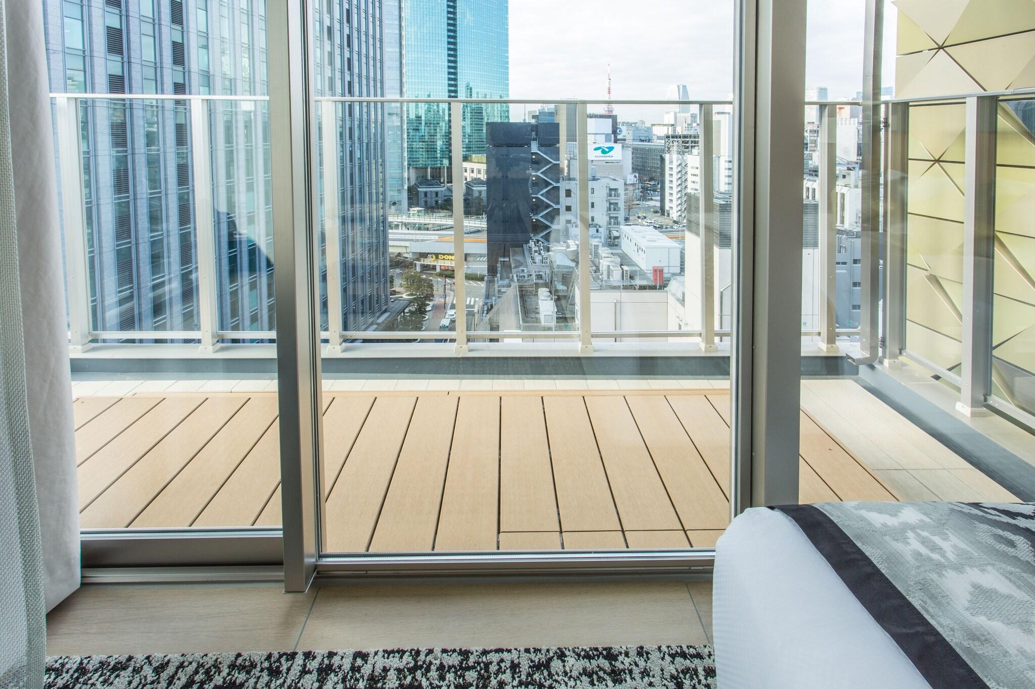 Double Superior King Bed