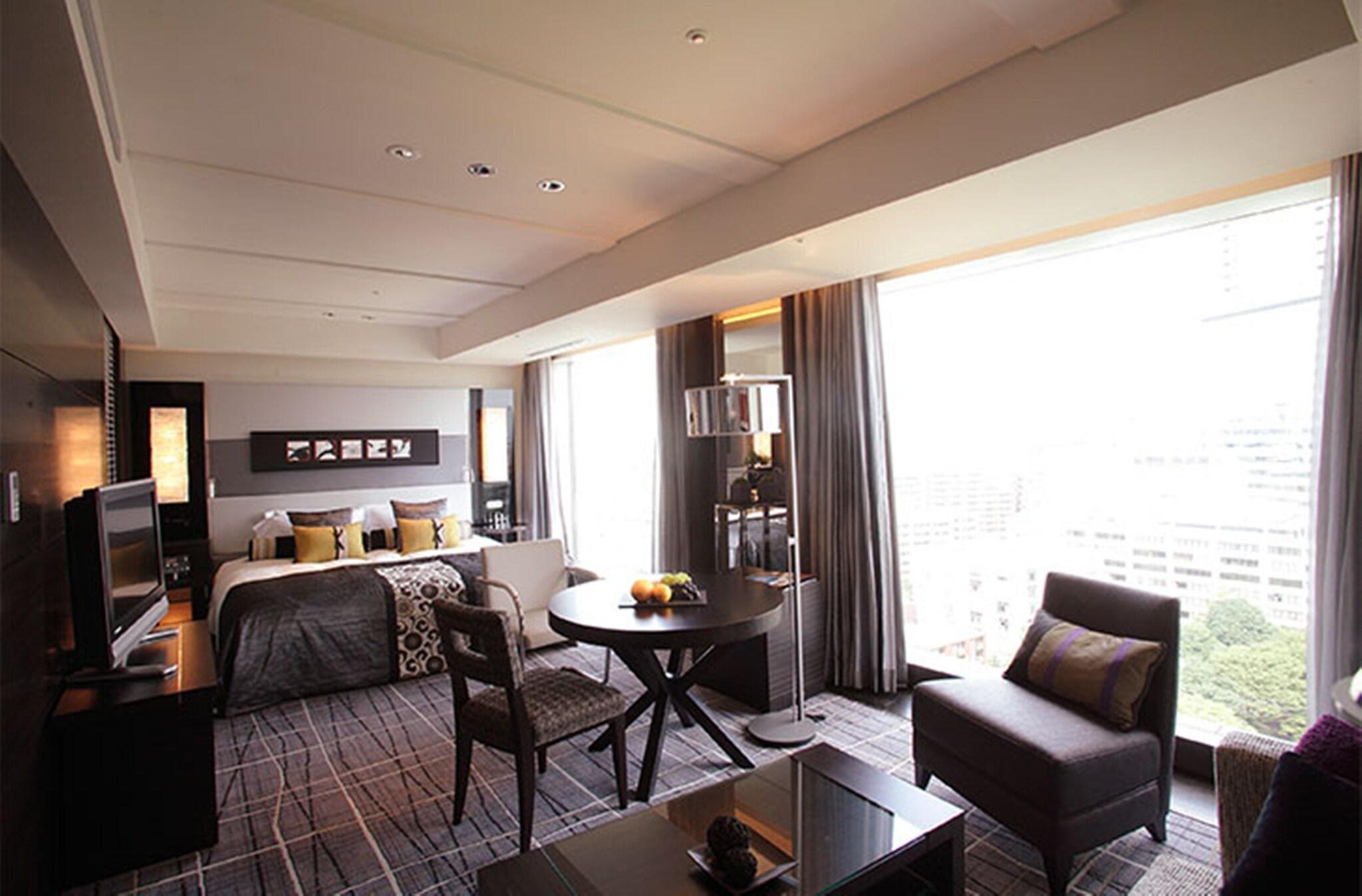 House Deluxe Executive