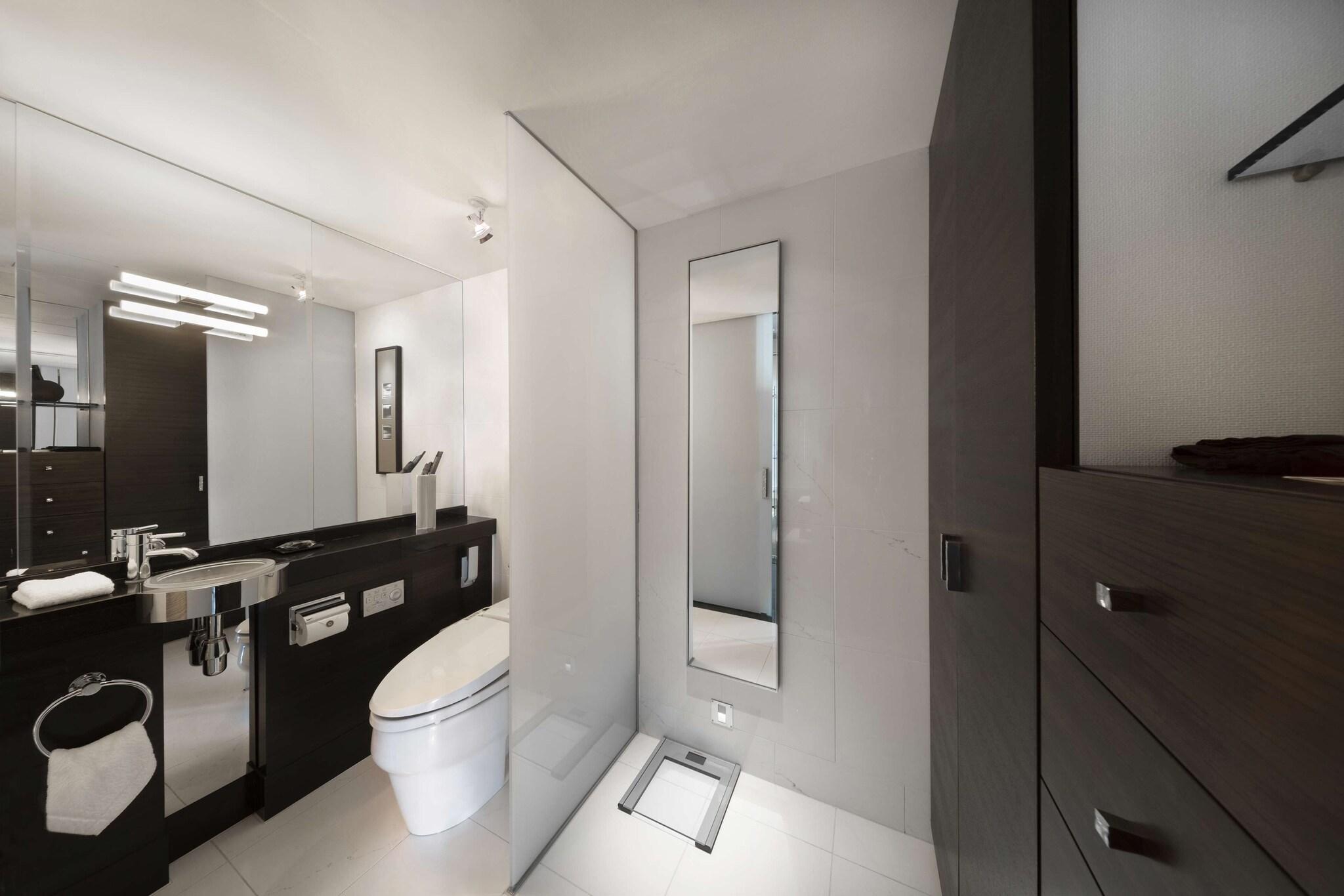 House Deluxe Executive