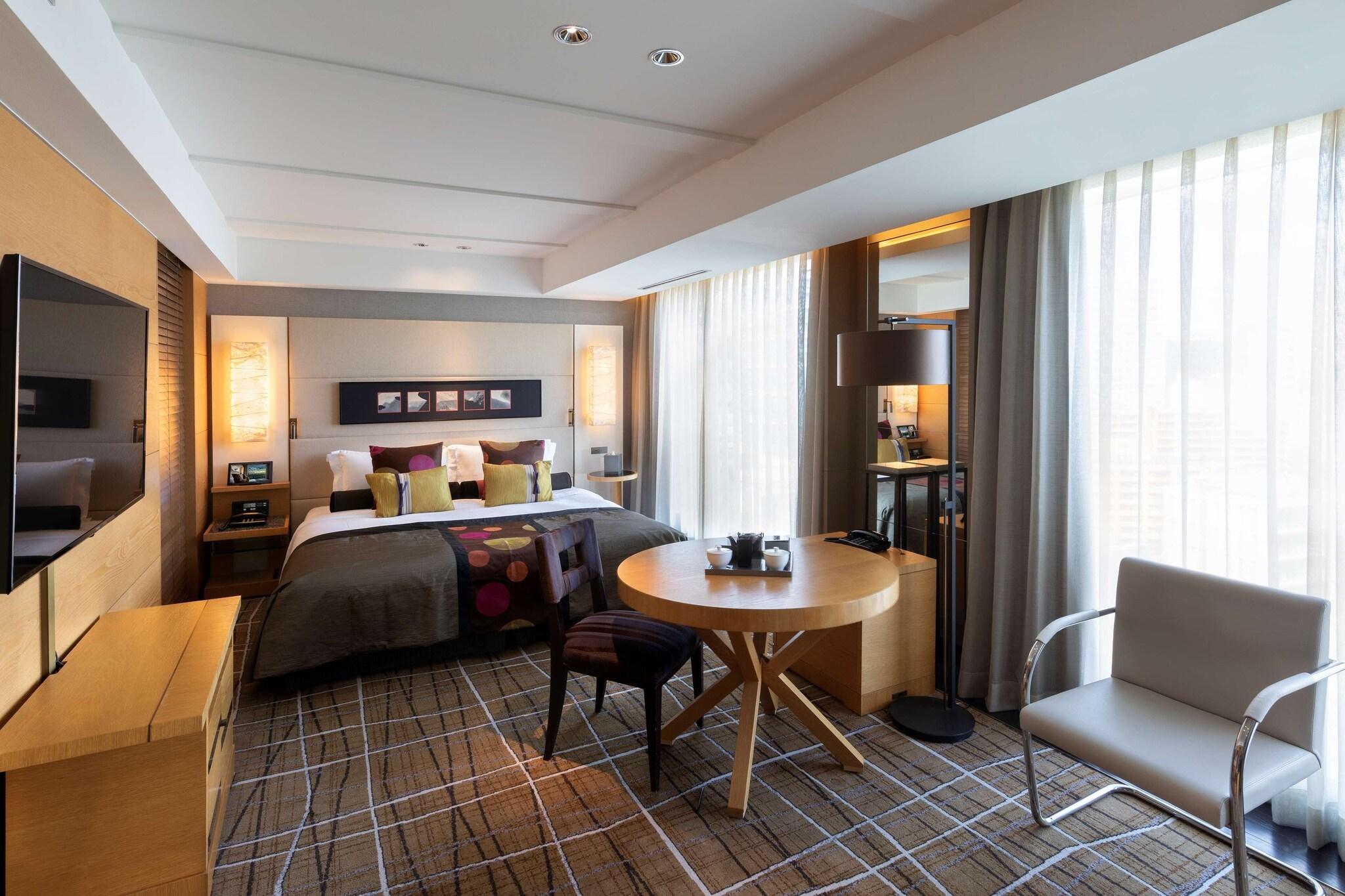 House Deluxe Executive