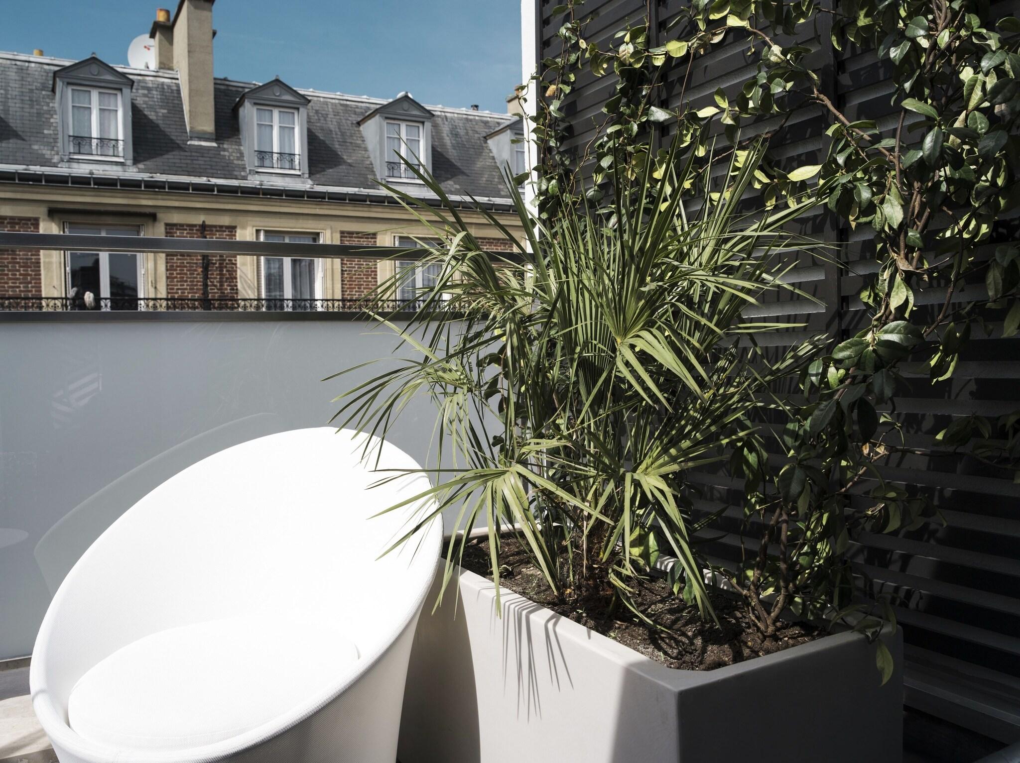 Suite with Double Bed