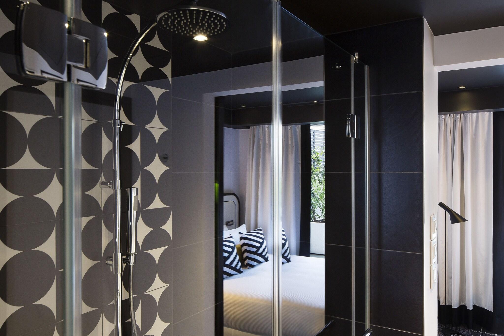 Suite with Double Bed