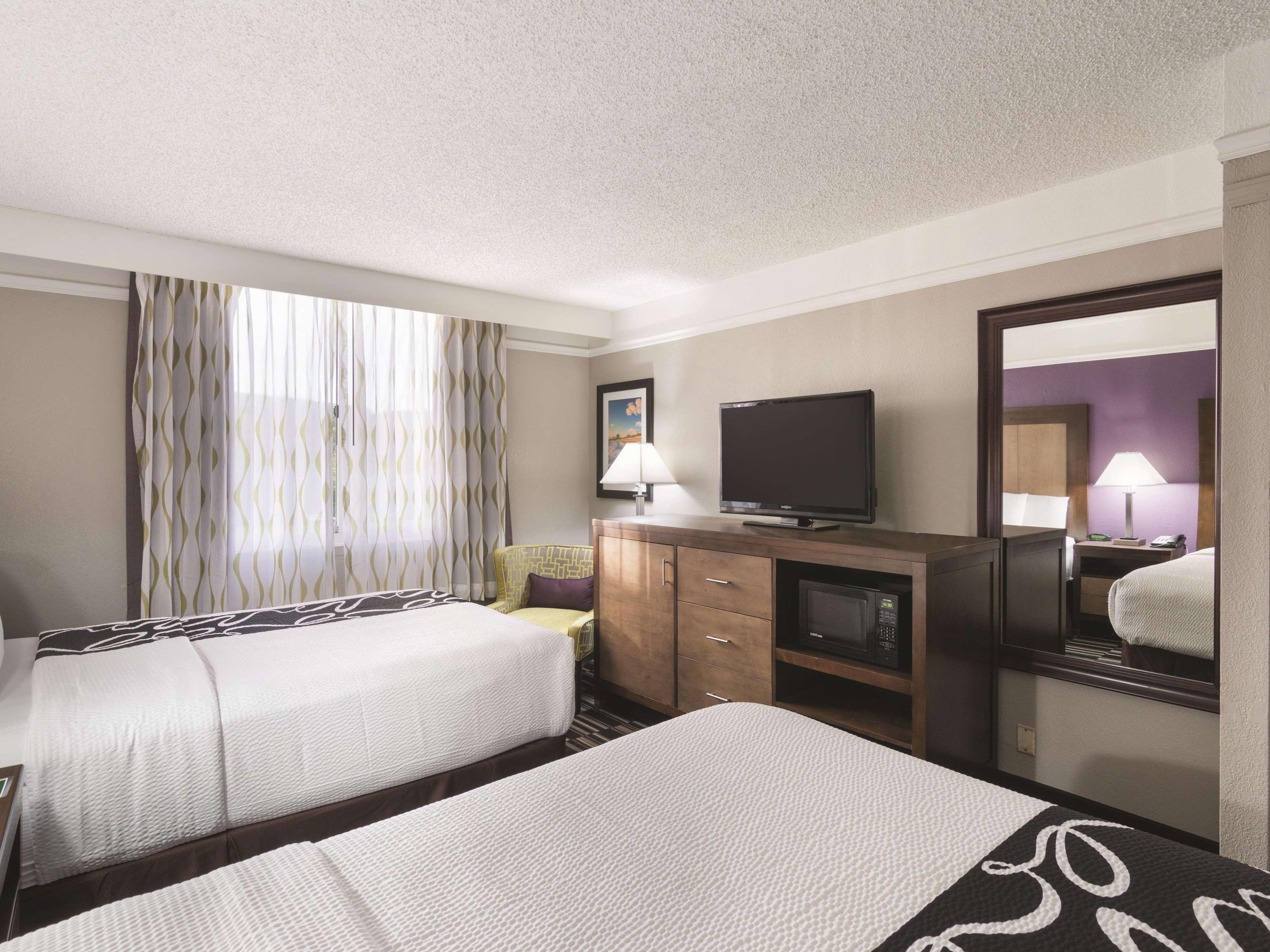 Room Two Queen Beds Non Smoking