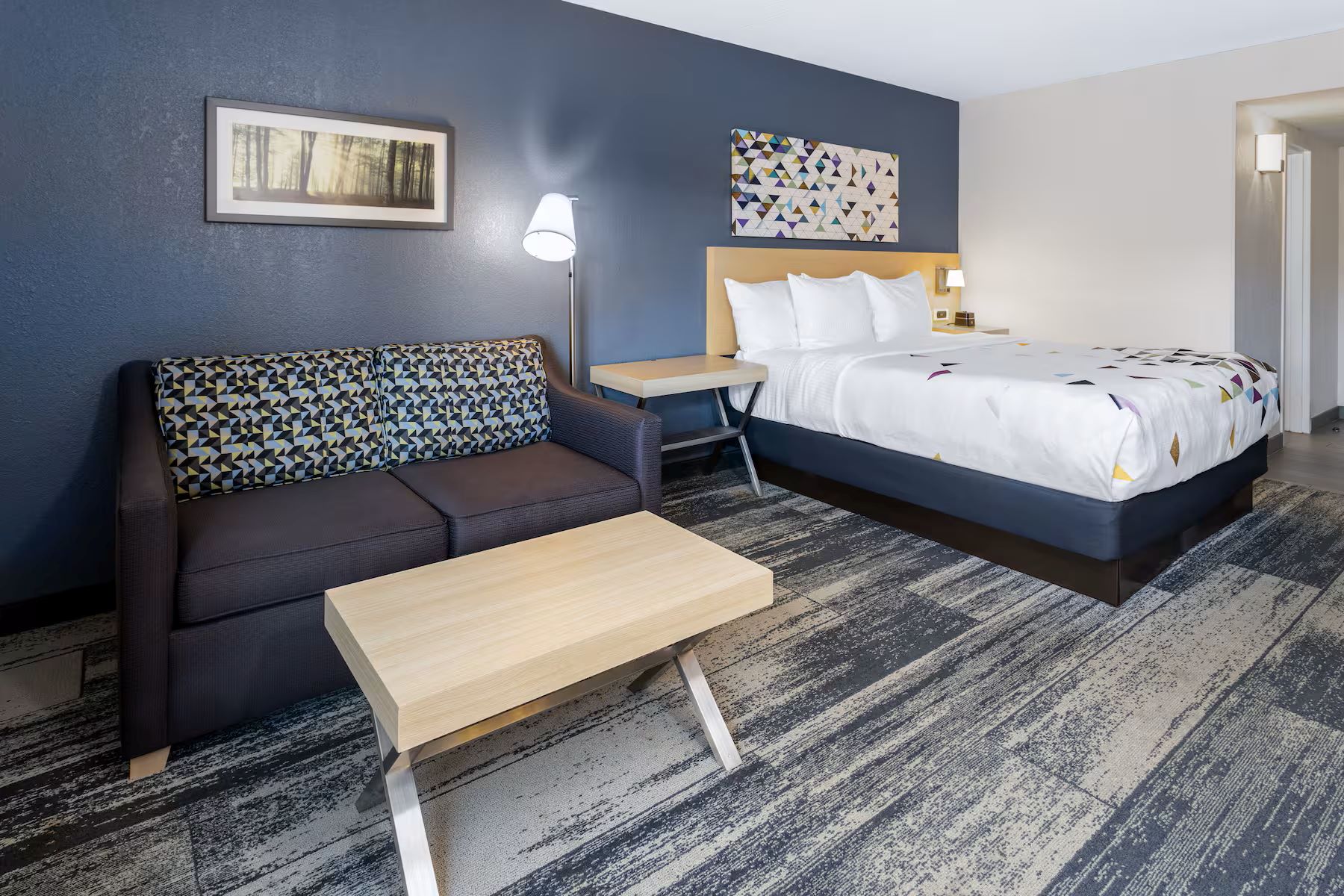 Studio King Size Bed