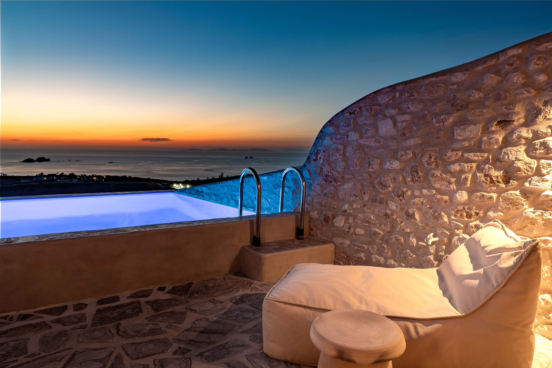 Cave Sea View with Private Pool