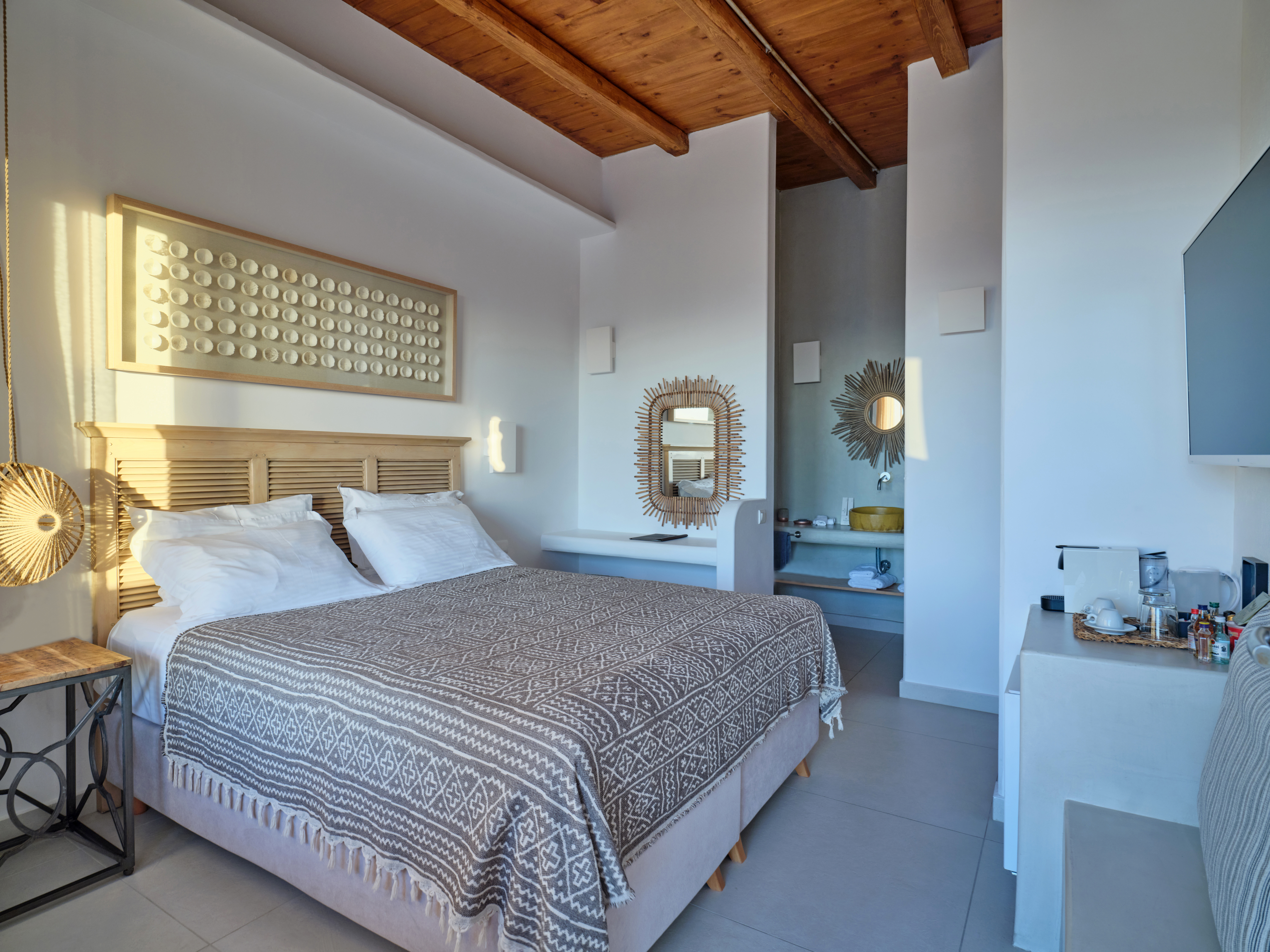 Double Deluxe Side Sea View