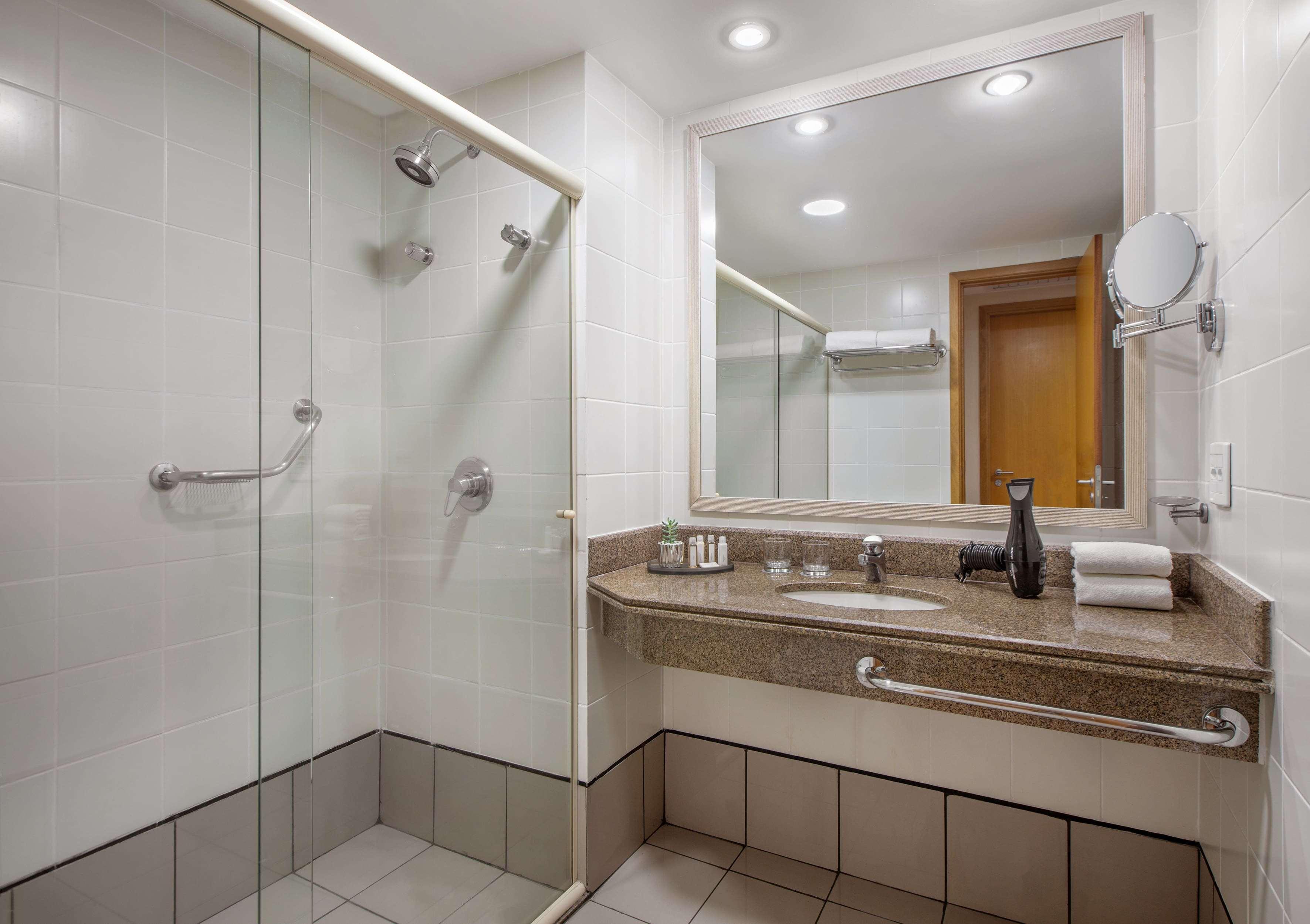 Double Queen Size Bed