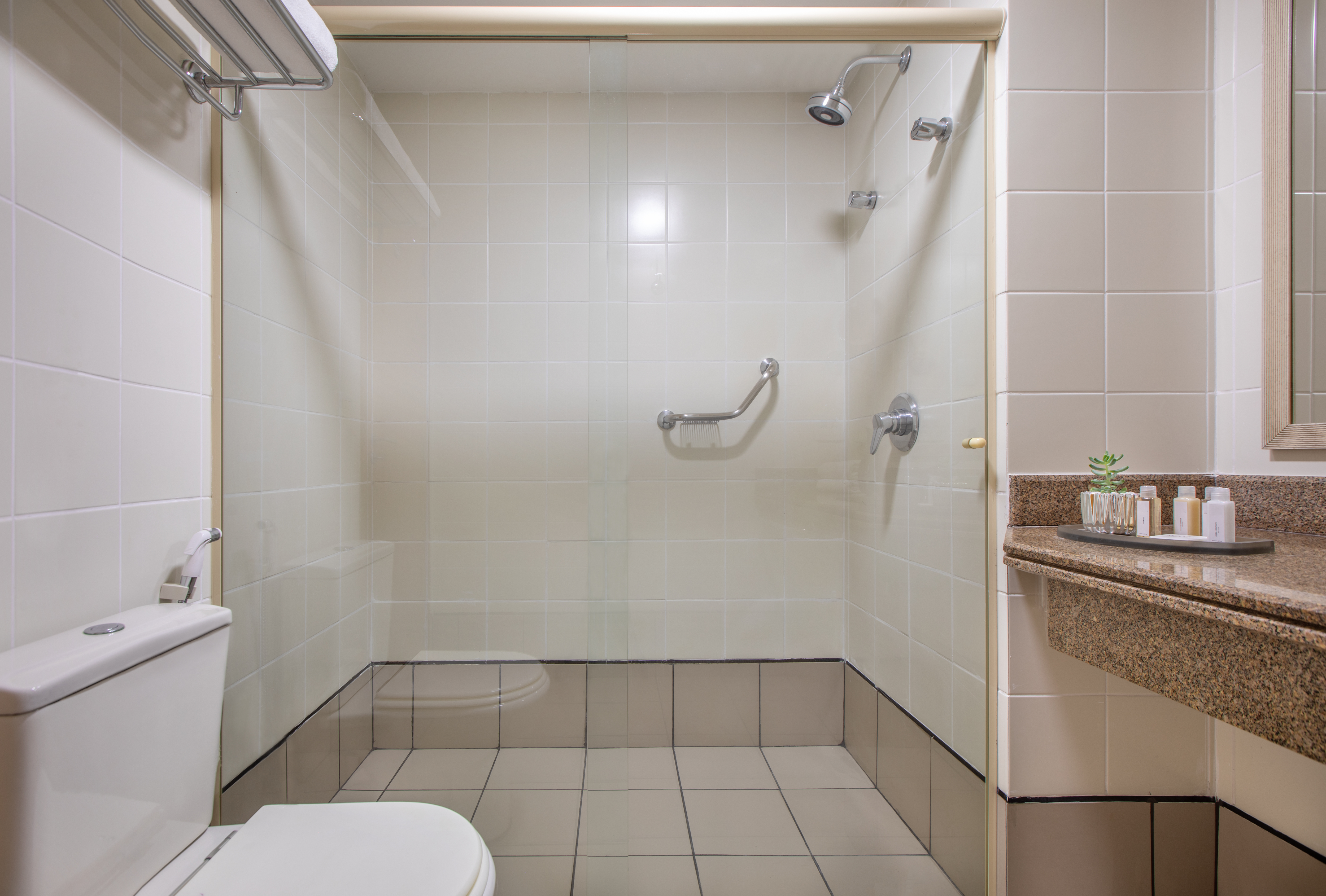 Double Queen Size Bed