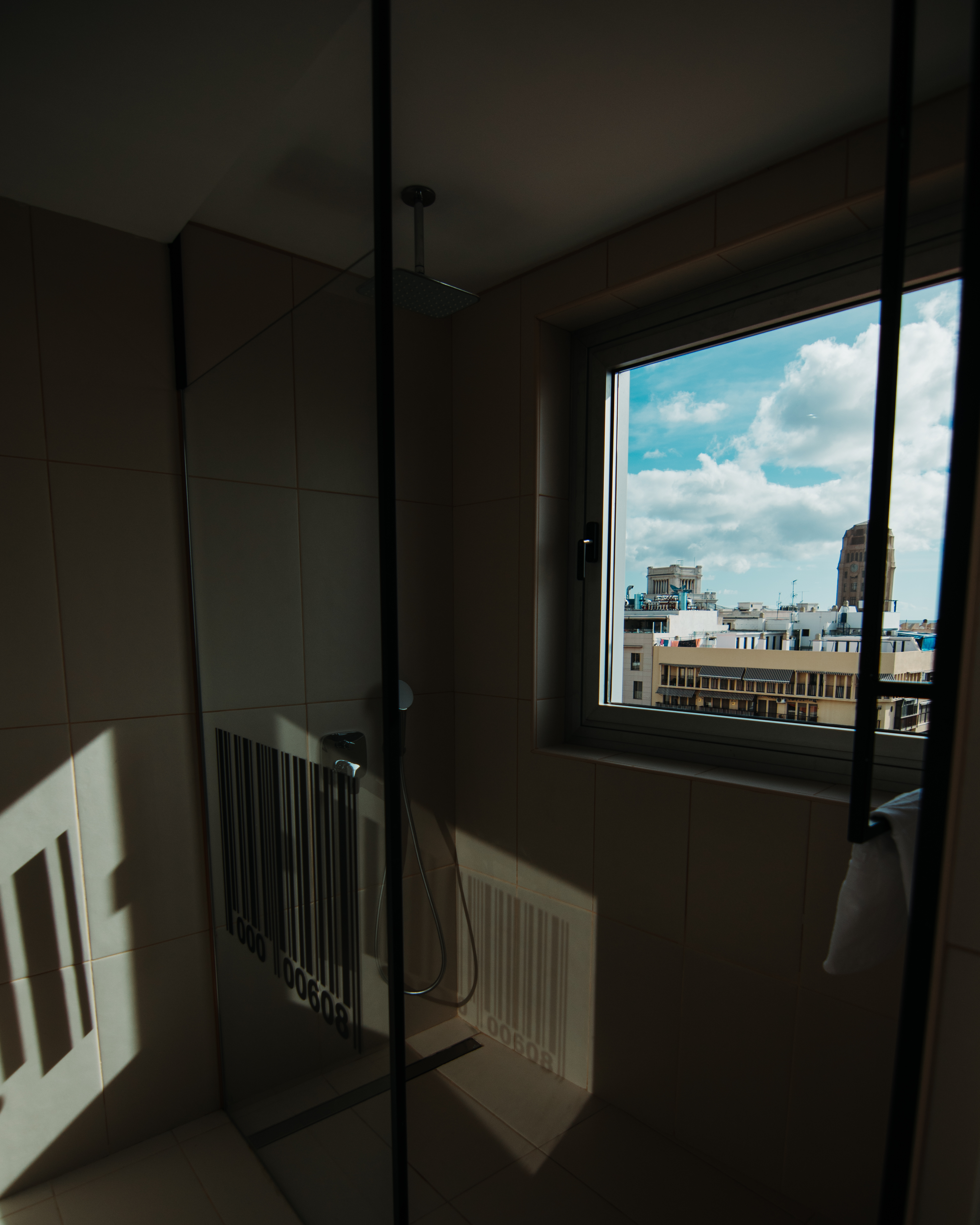 Double Single Executive