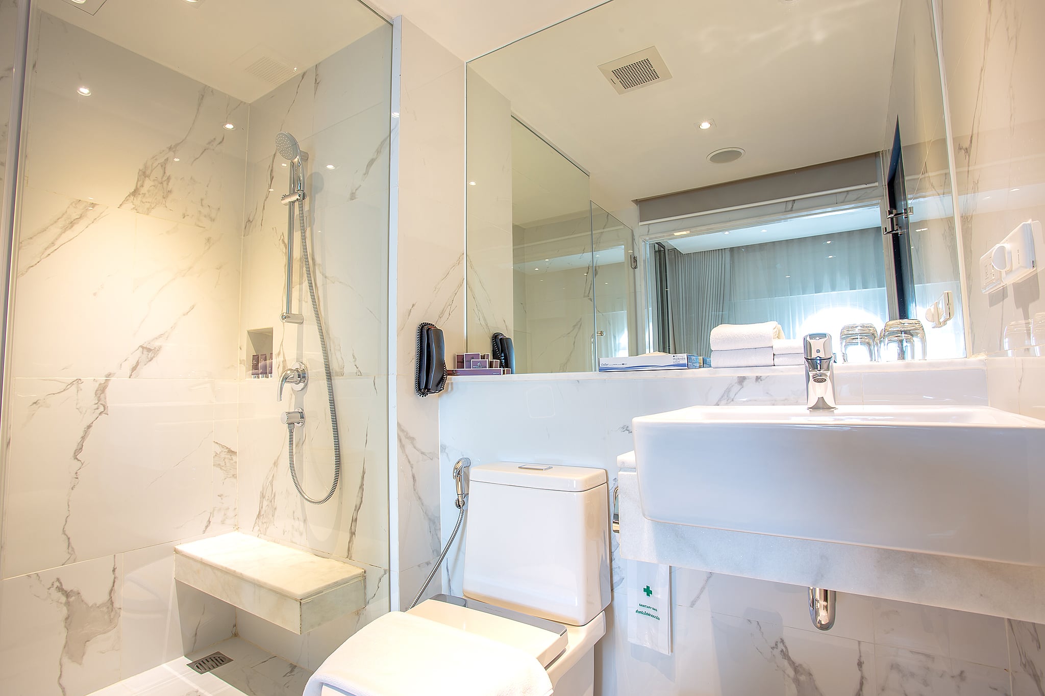 Junior Suite Standard