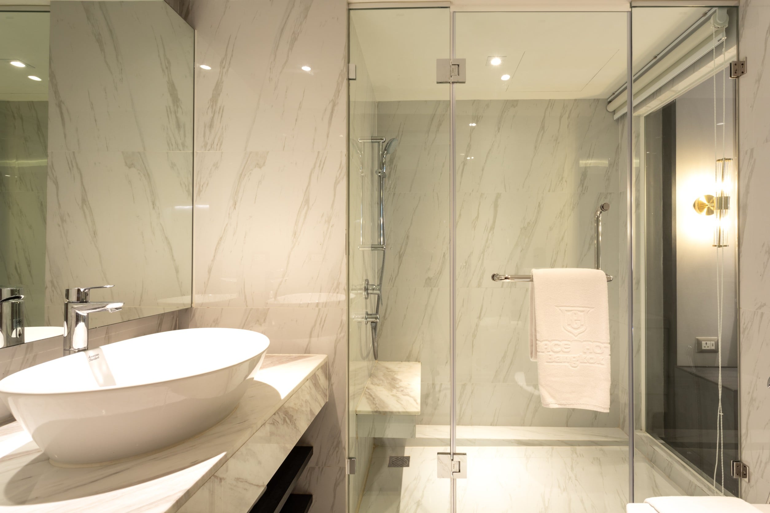 Double or Twin Deluxe