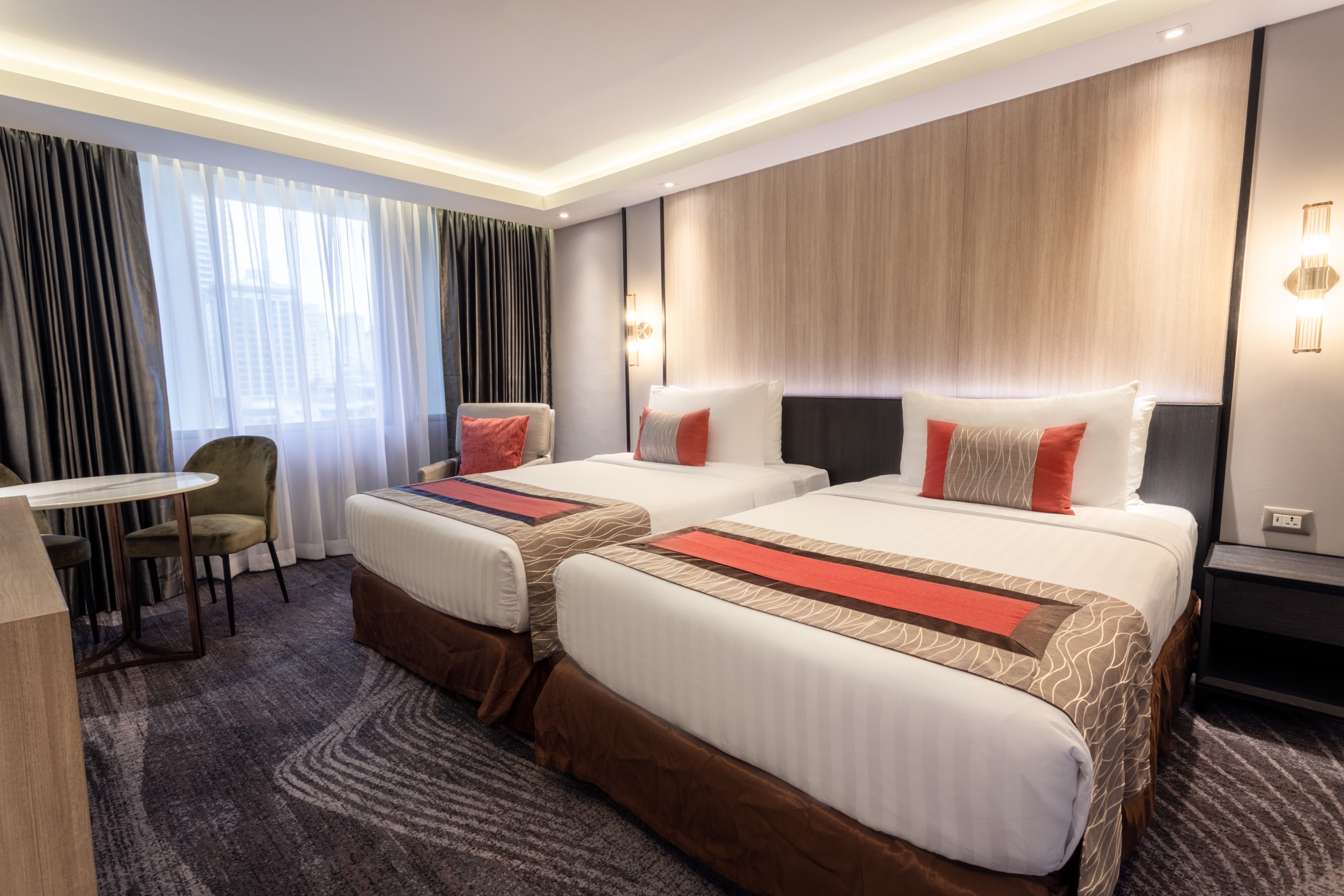 Double or Twin Deluxe