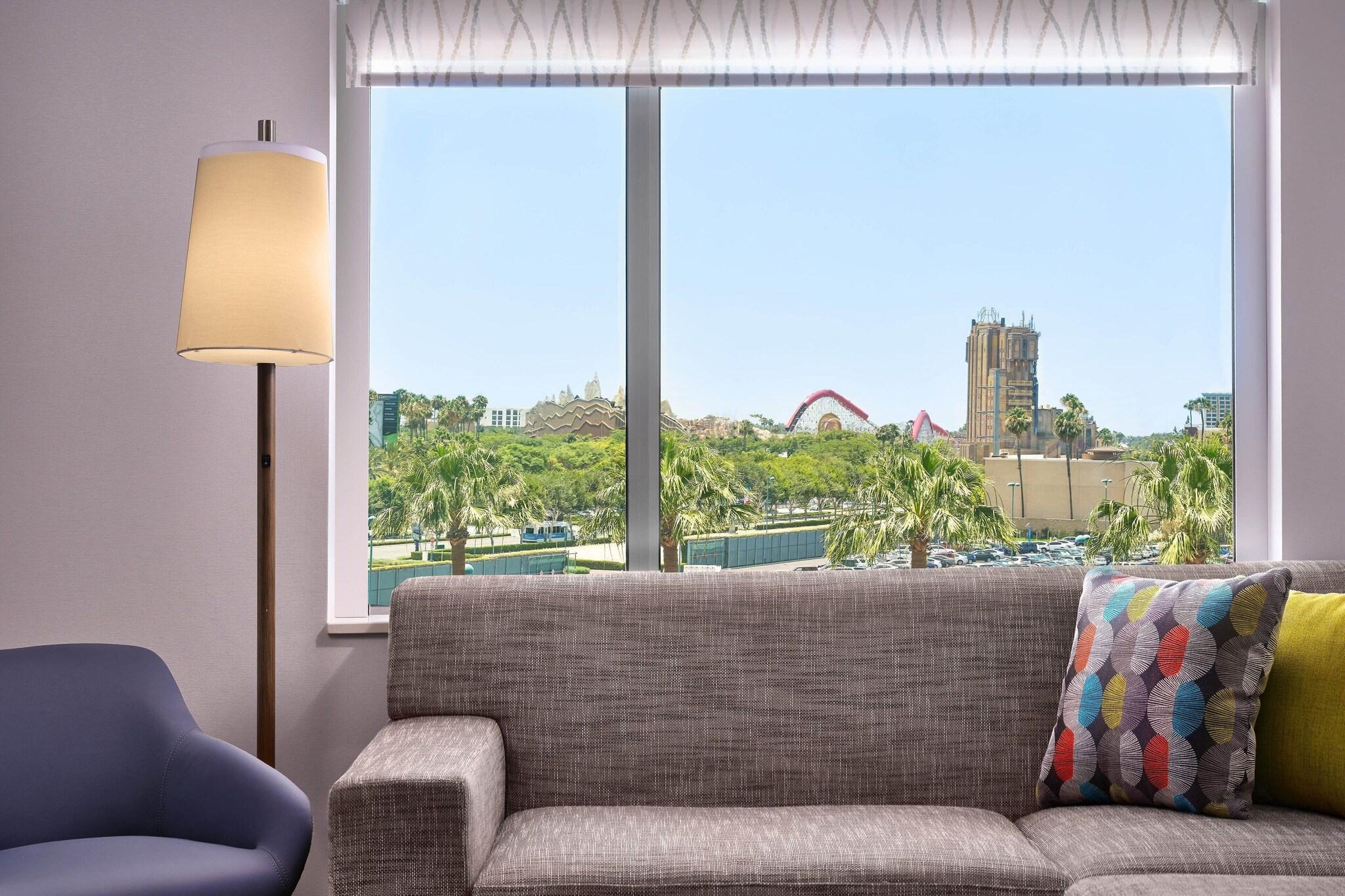 Studio Two Queen Beds