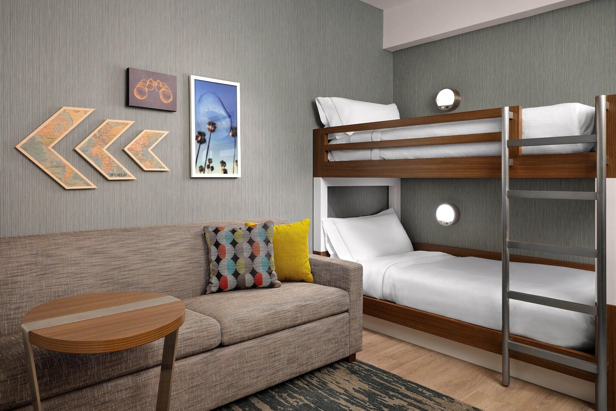 Suite Two Queen Beds