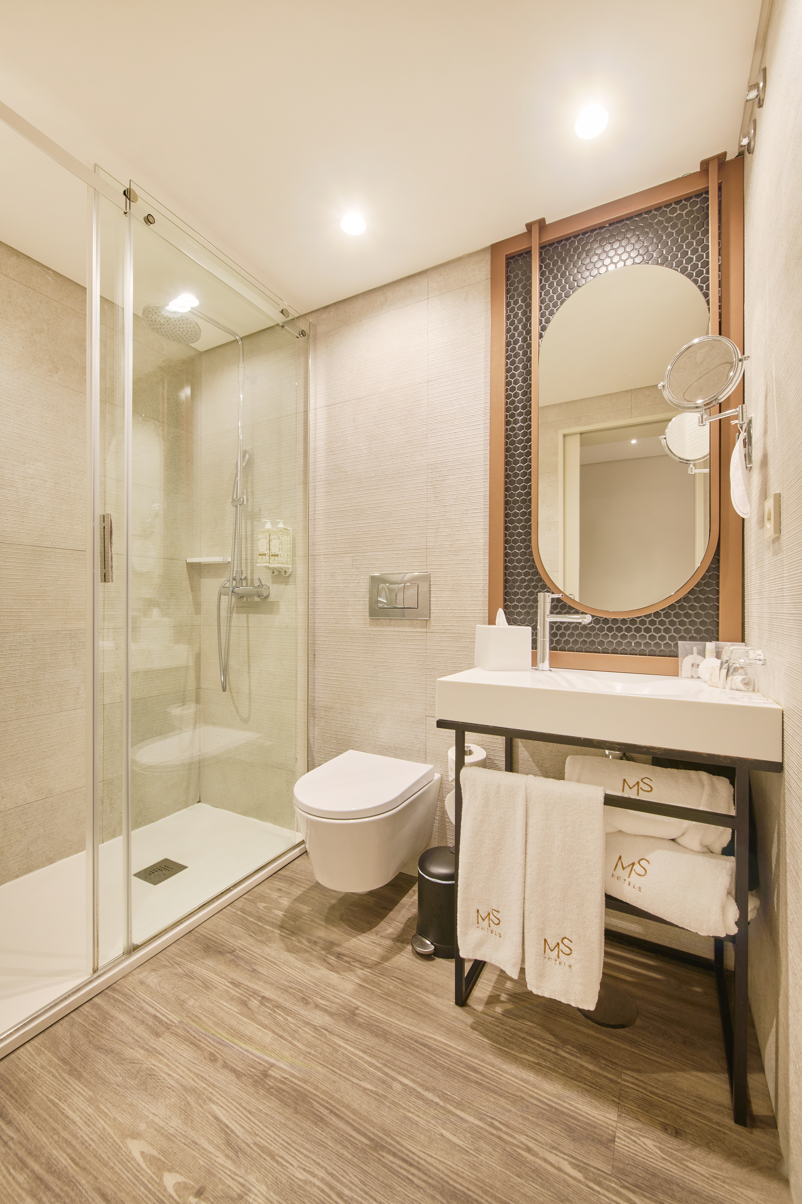 Double or Twin Executive