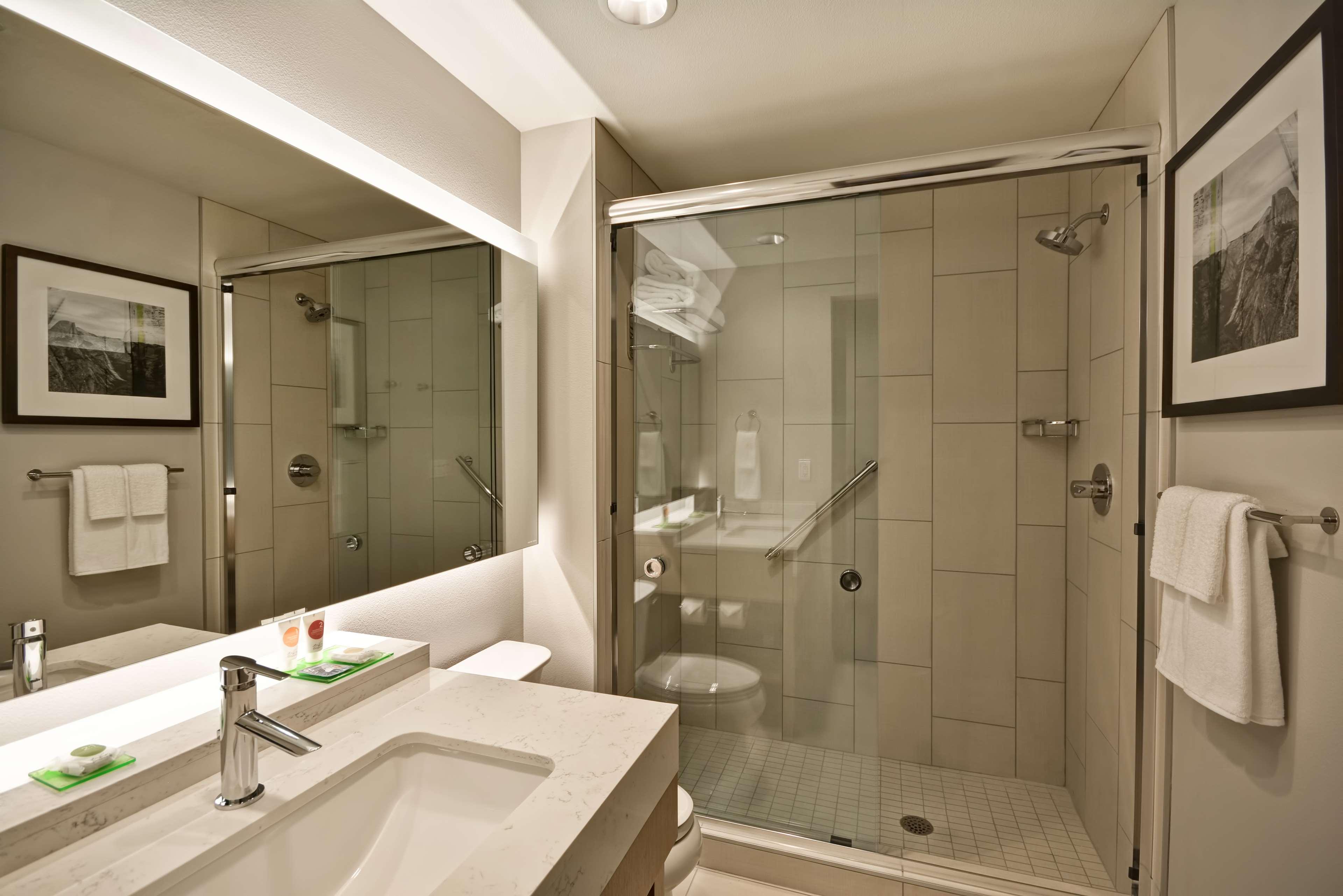 Double Queen Size Bed