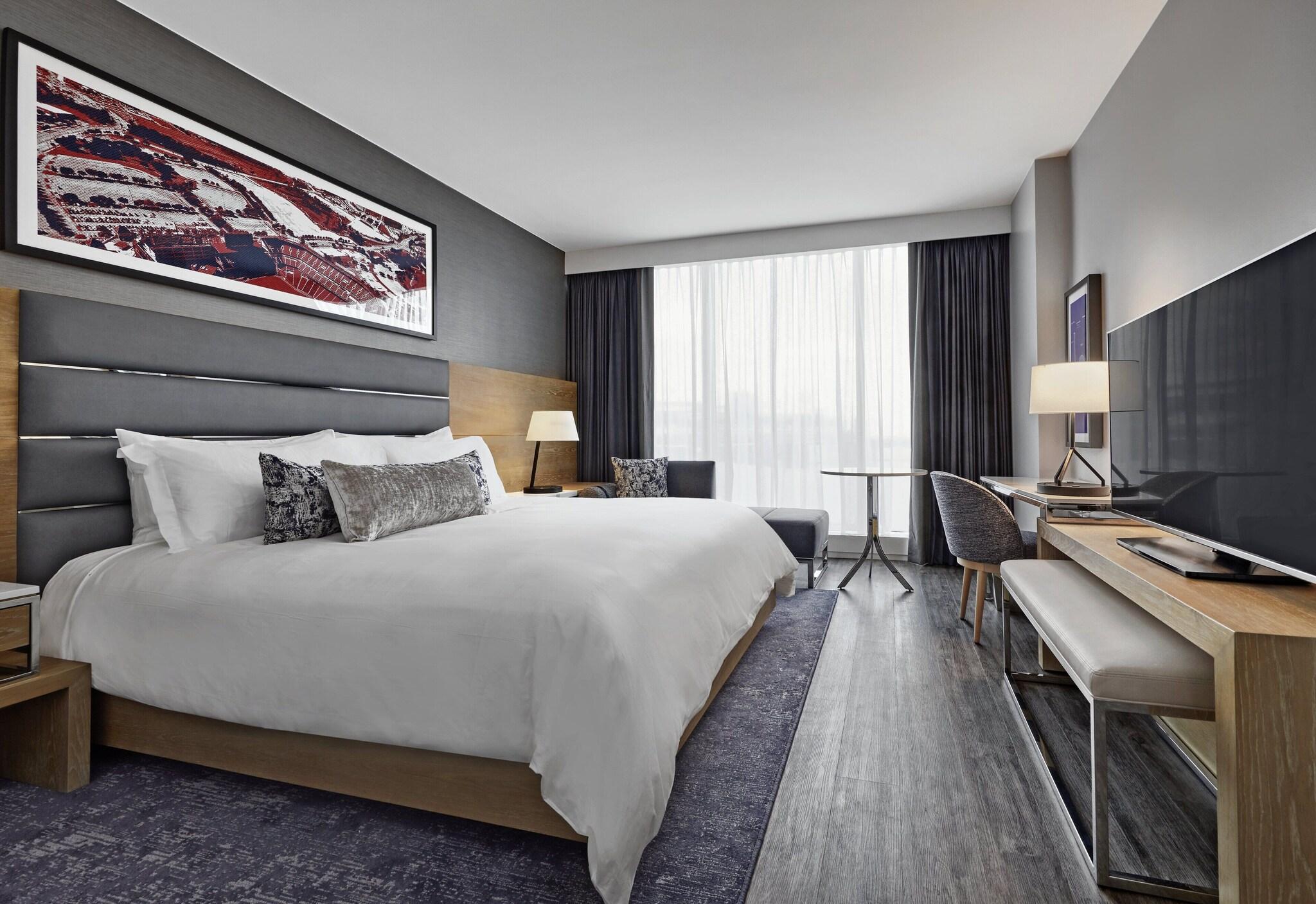 Double Accessible King Size Bed