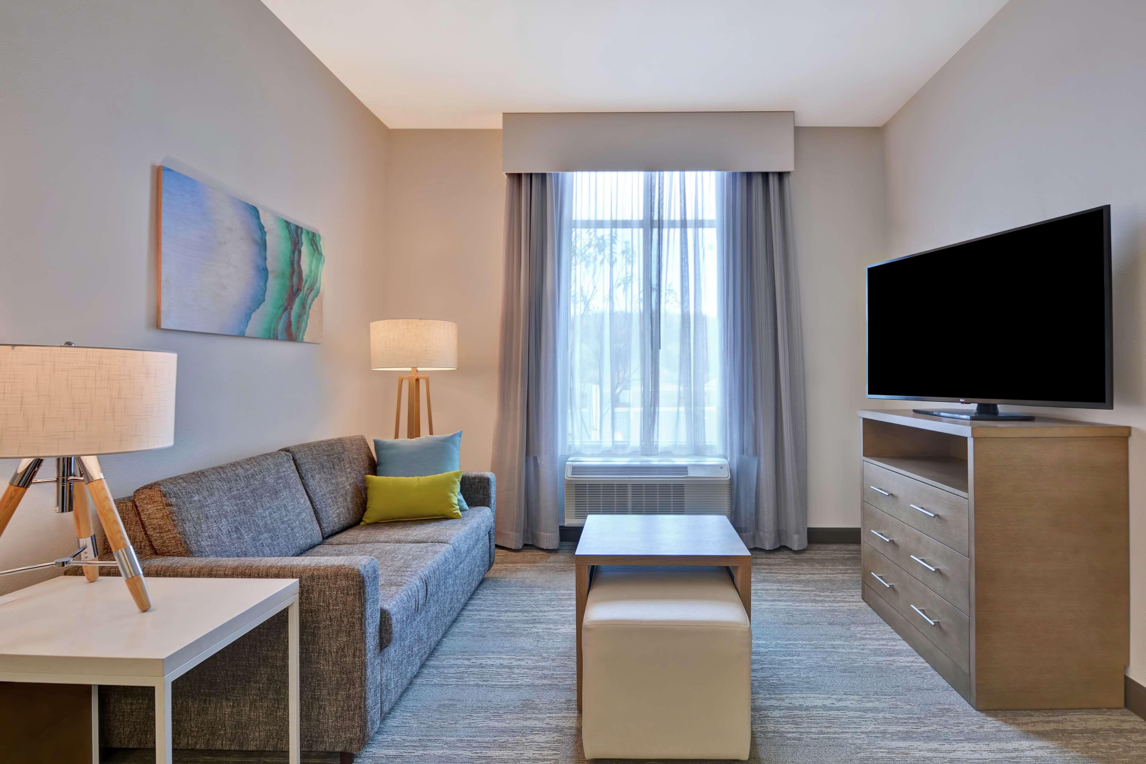 Suite Two Queen Beds