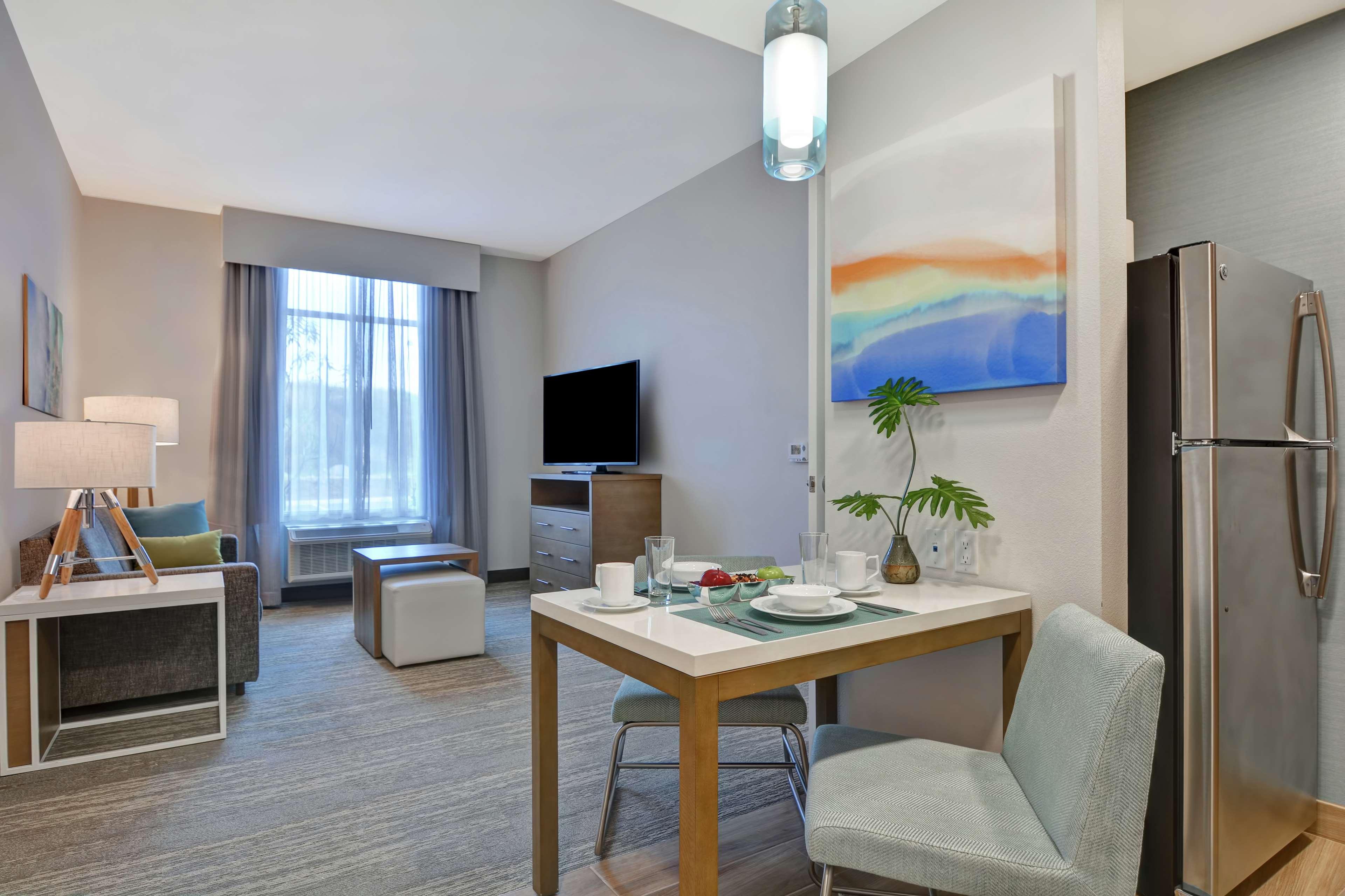 Suite Two Queen Beds