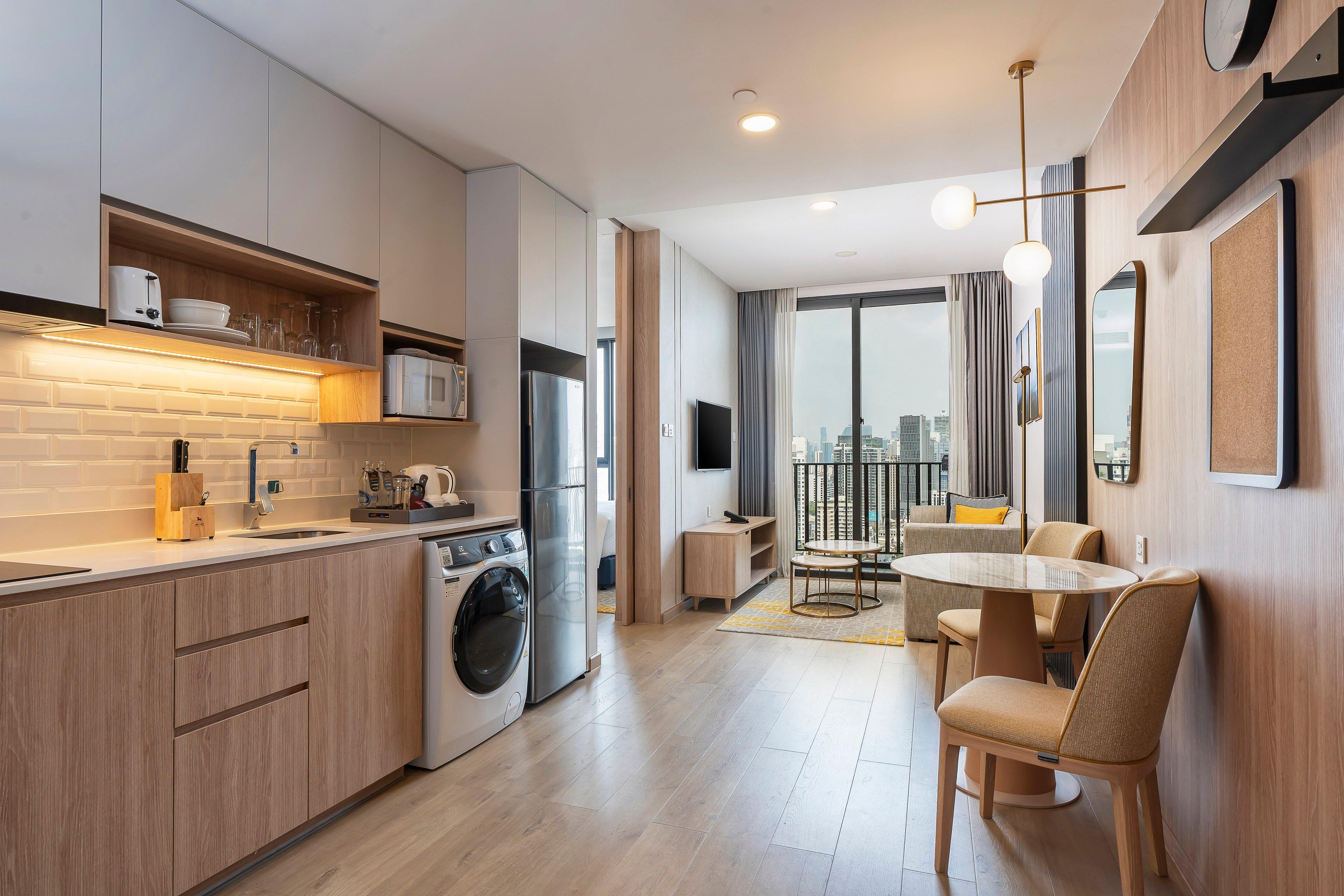 Suite King Bed One Bedroom 