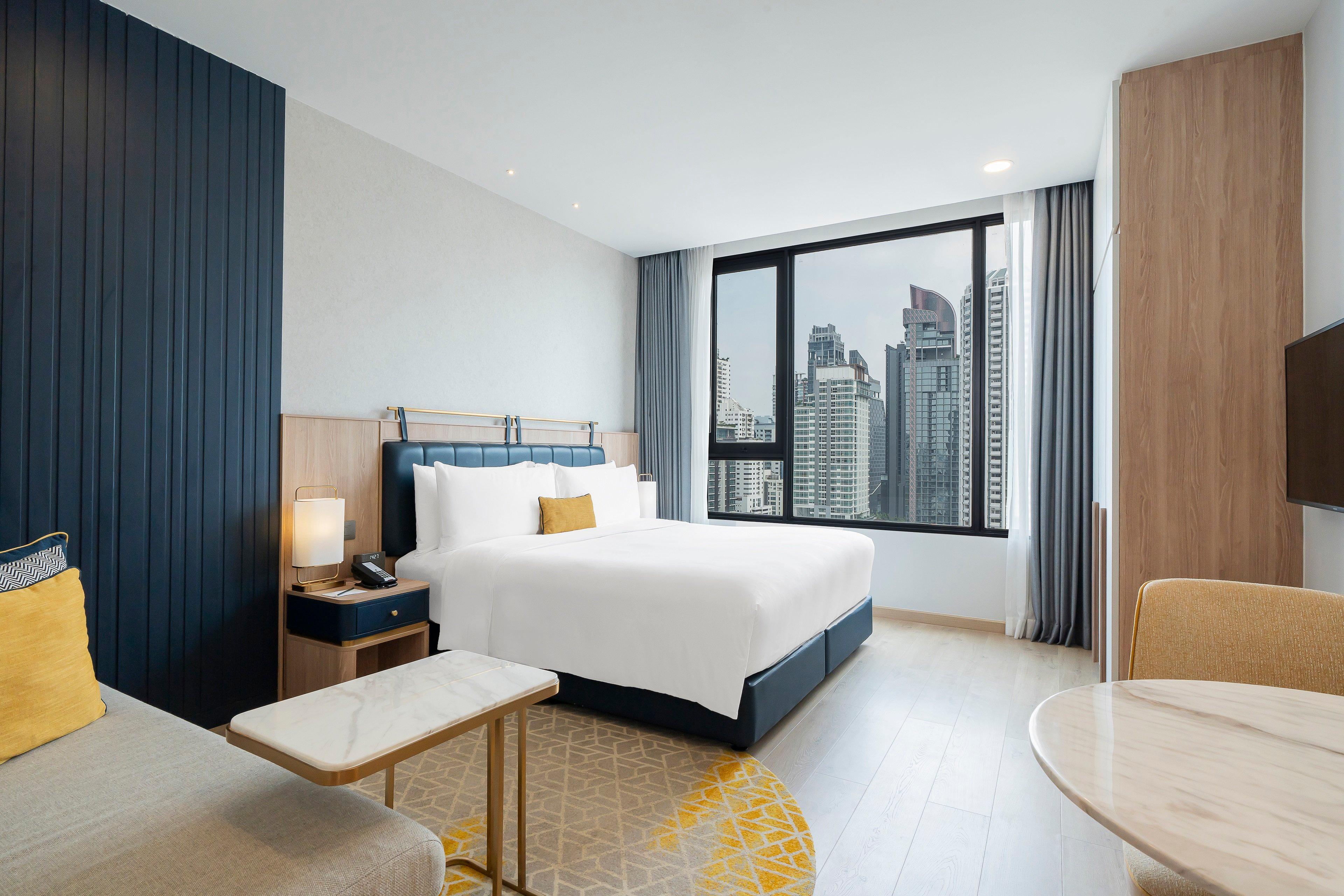 Studio King Size Bed